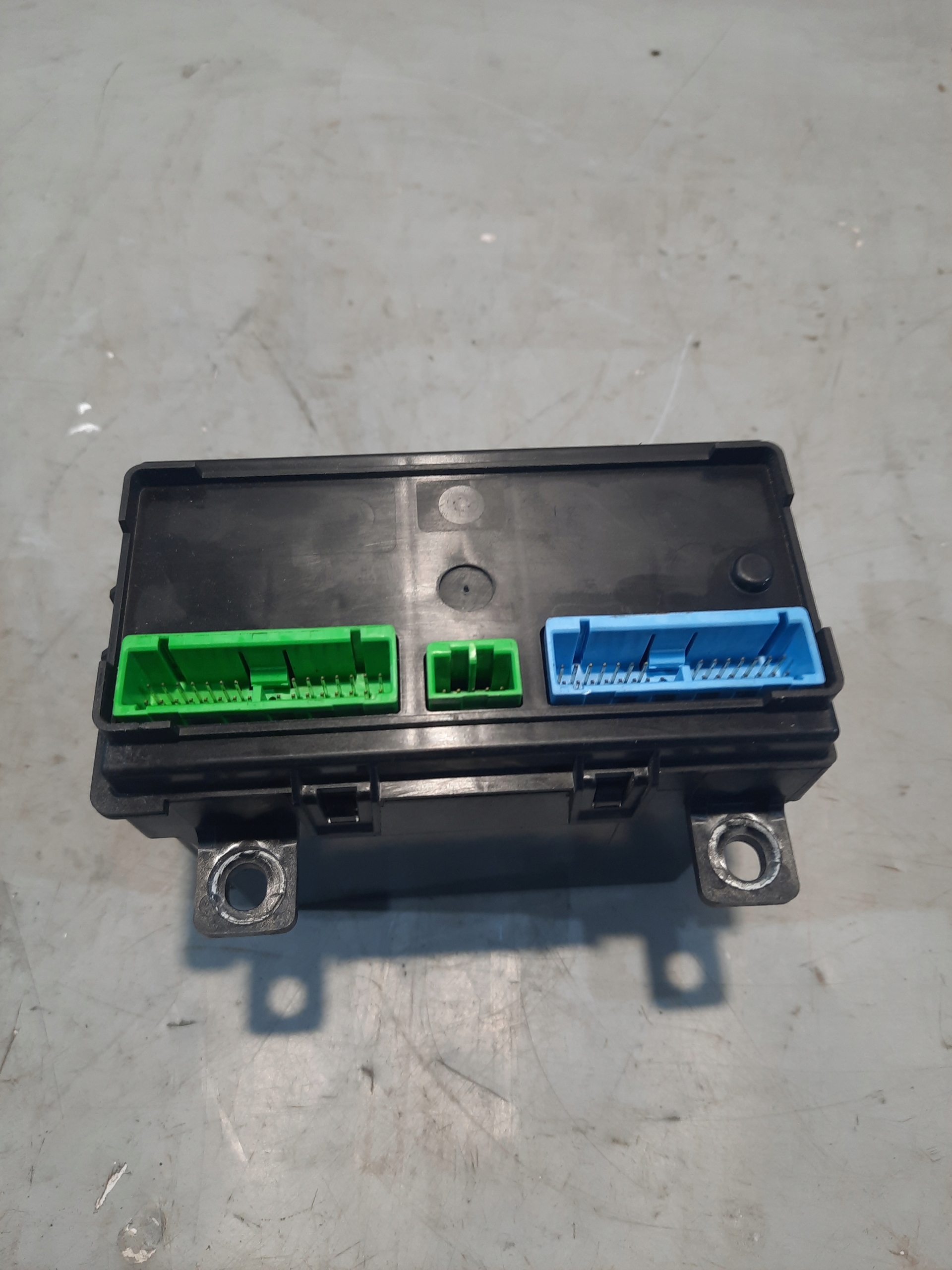 control unit KOMPUTERA VECU RENAULT PREMIUM 450 07r 7420908555-P01