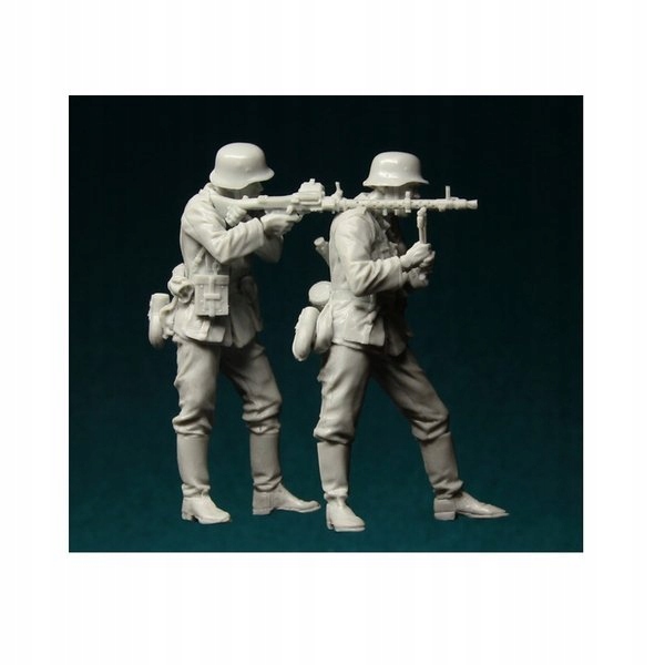 Němečtí vojáci s puškou Mg 1/35 Stalingrad