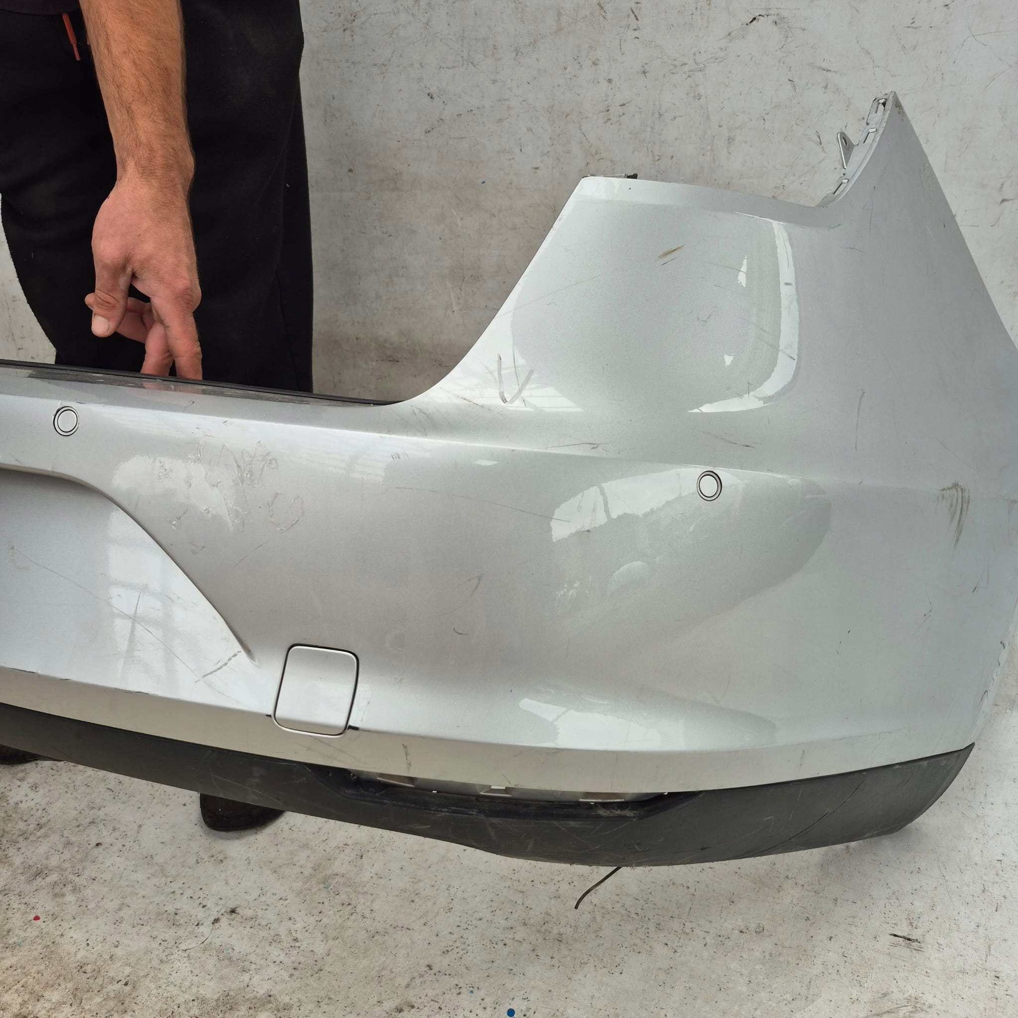 SEAT LEON III 3 KOMBI 12-16 bumper rear part rear PDC