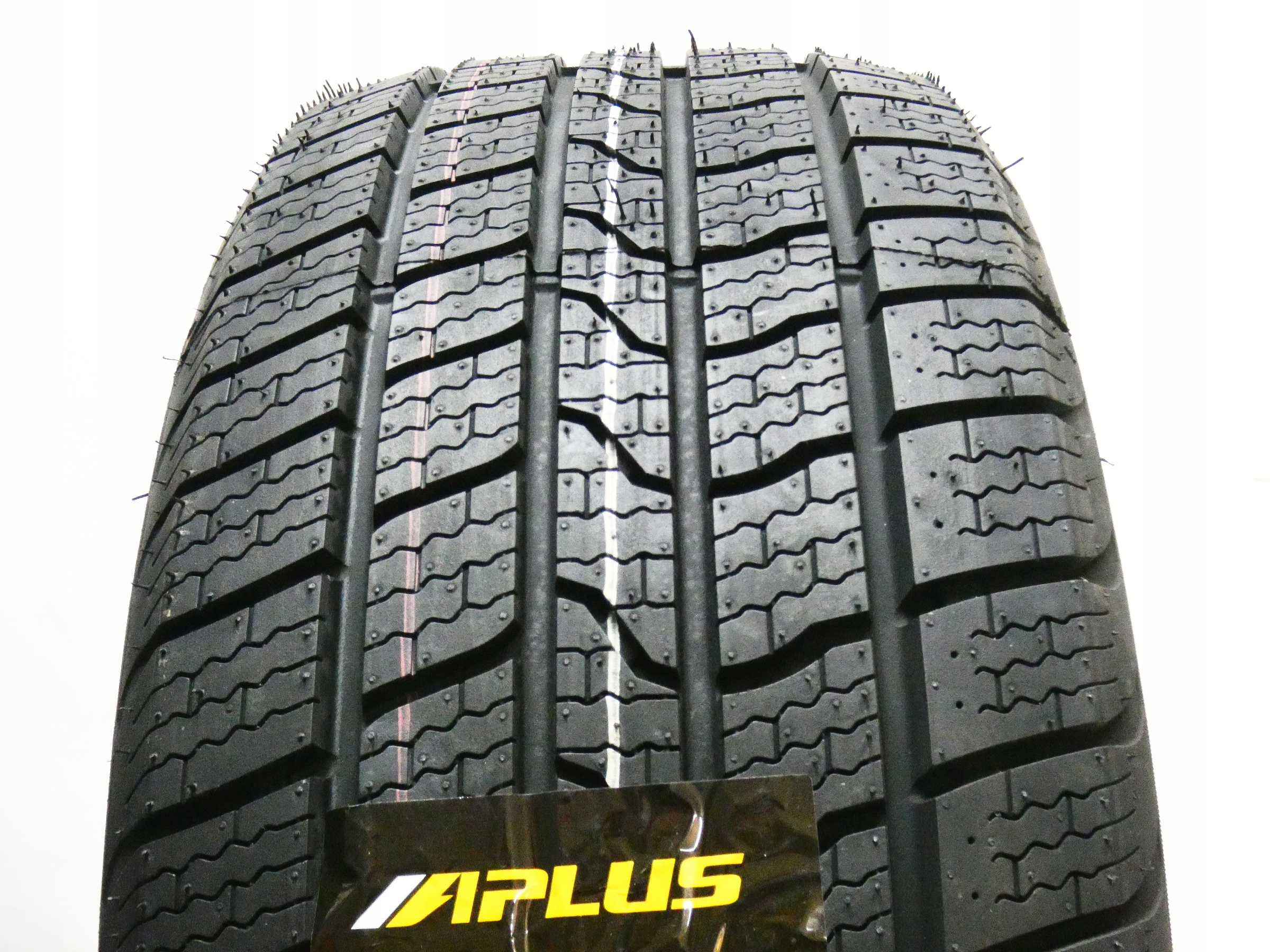 2x APLUS 225/50R17 98W A909 XL