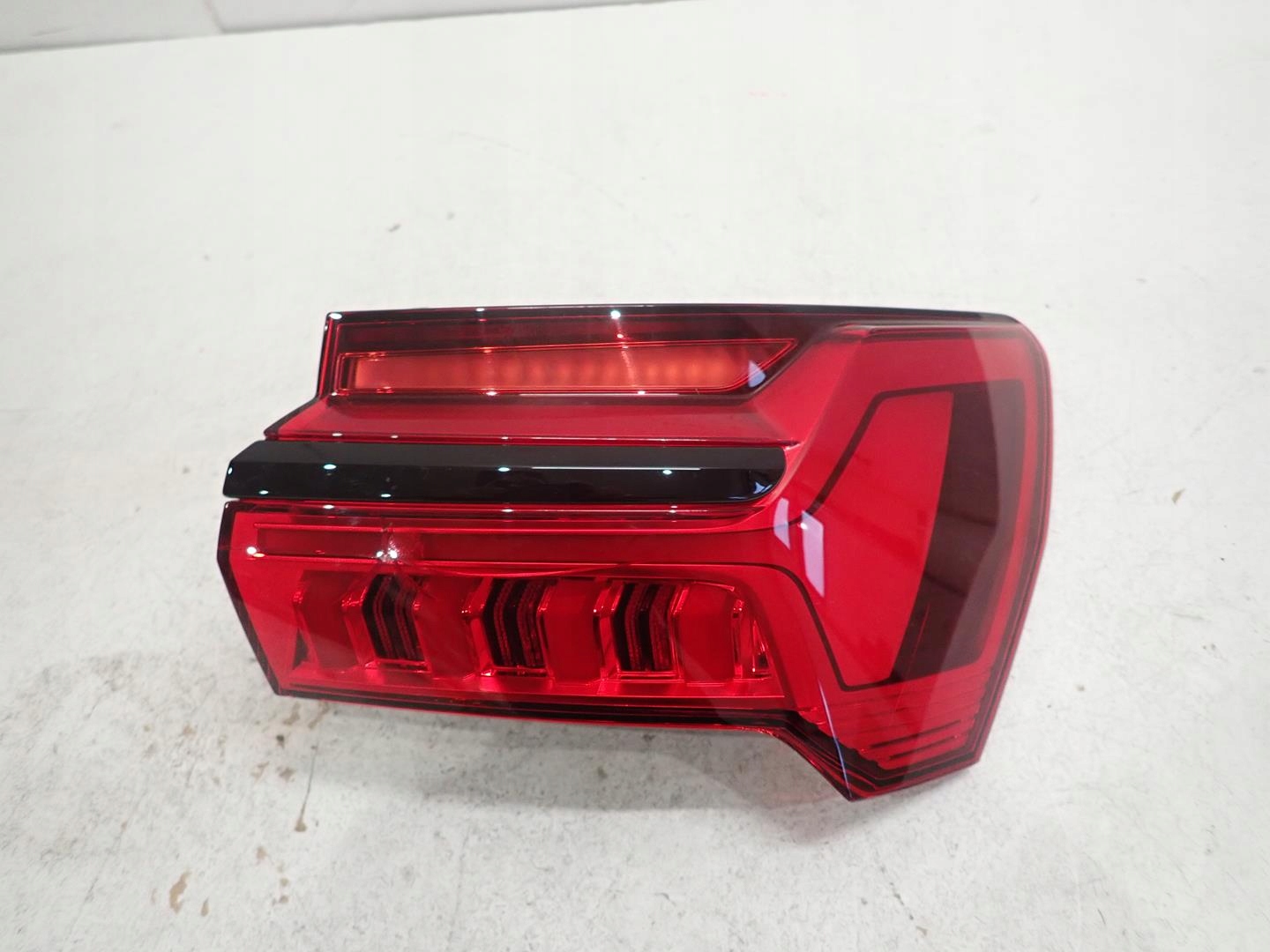 light rear part rear right AUDI A6 C8 2018- sedan MATRIX 4K5945092D
