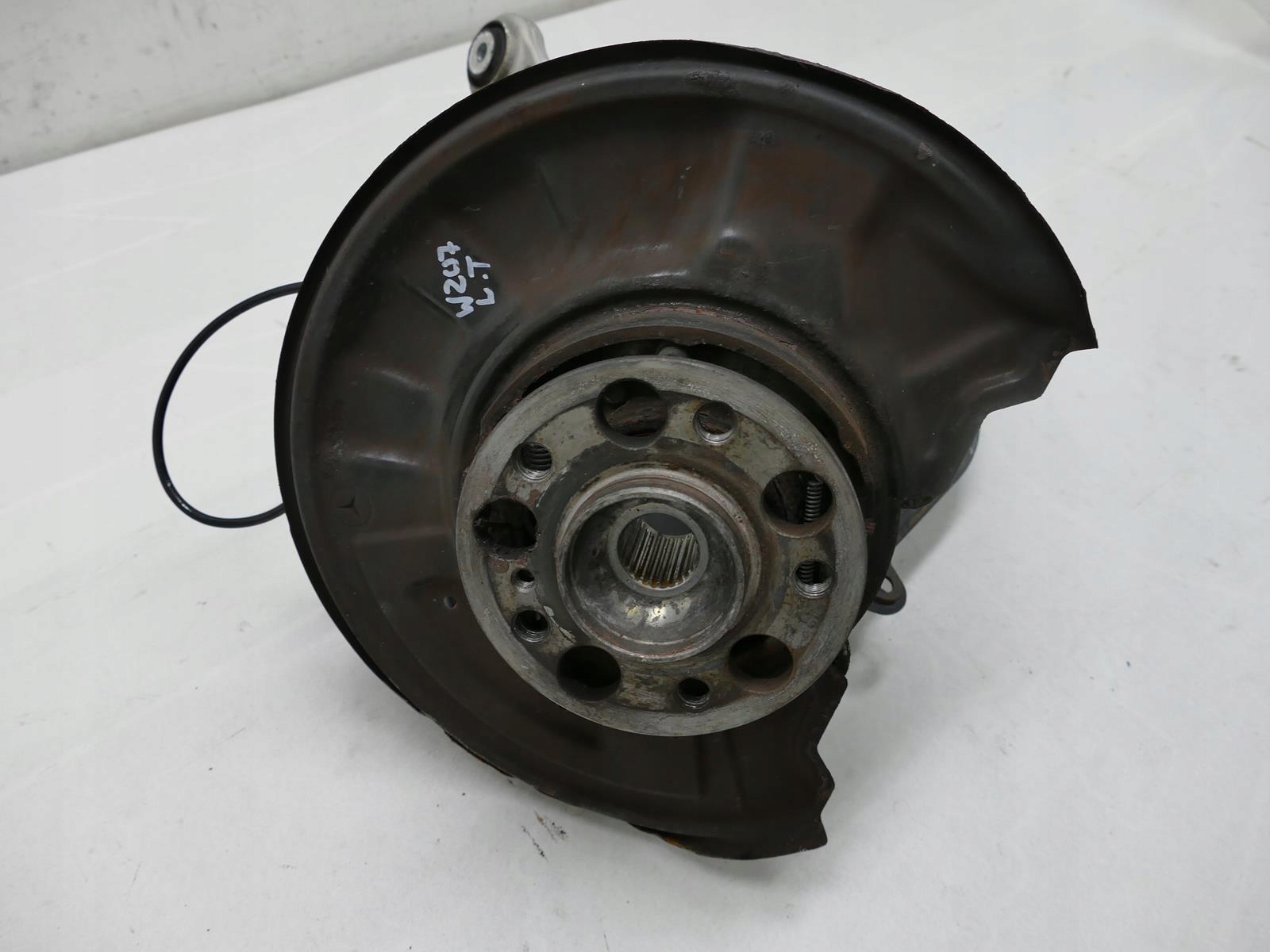 MERCEDES C207 W207 LIFT swing arm left rear part