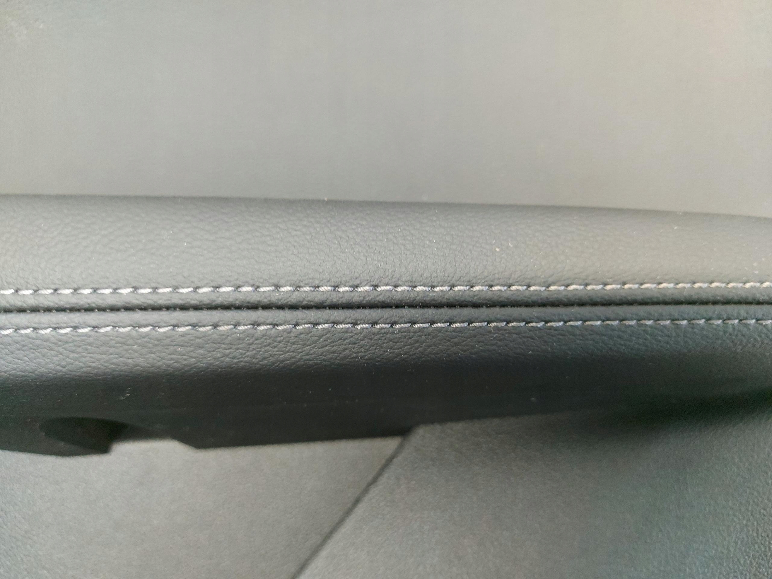 BMW U06 220d upholstery side door right rear part 4314252