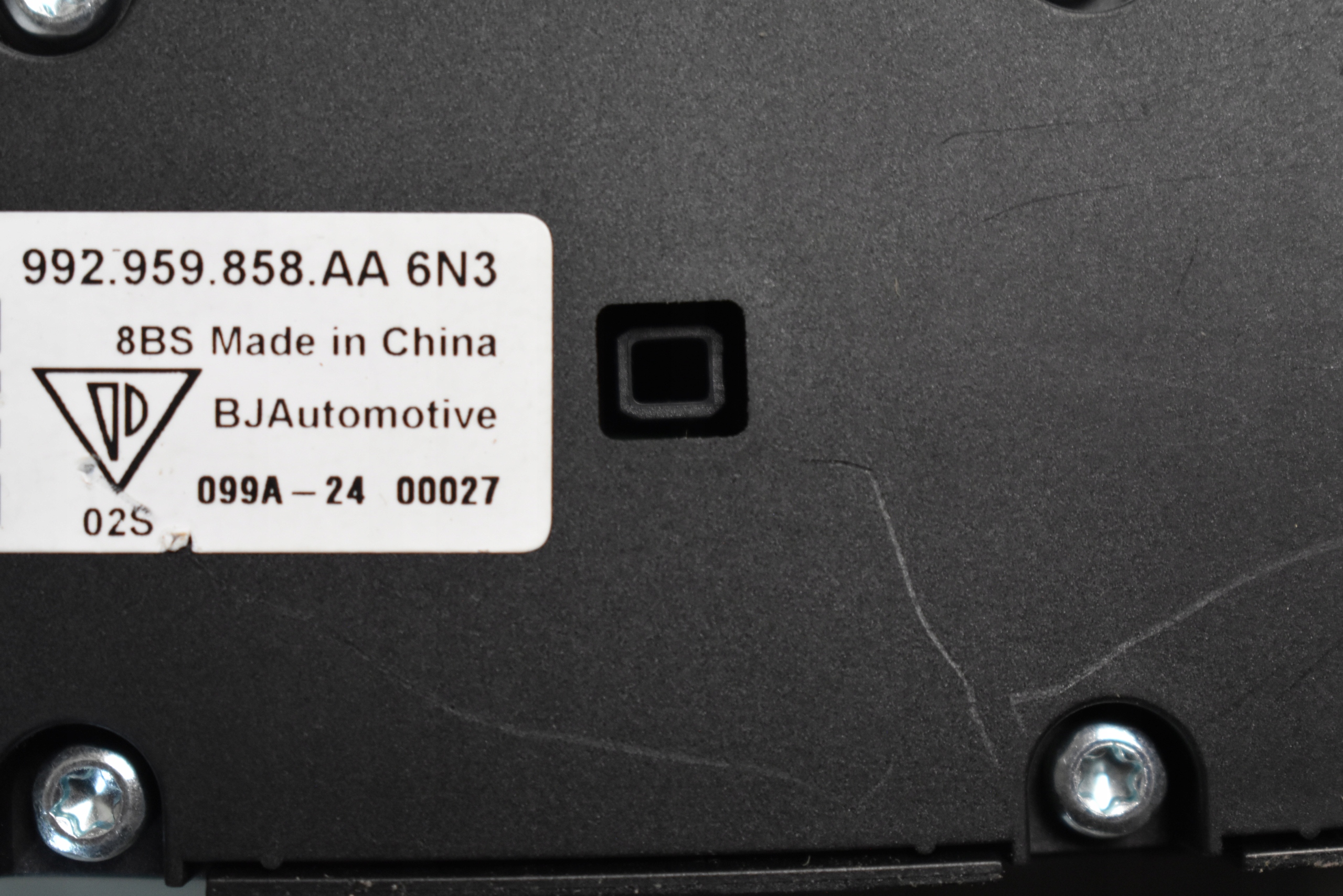 IDEALNY control panel of the window PORSCHE 992 1