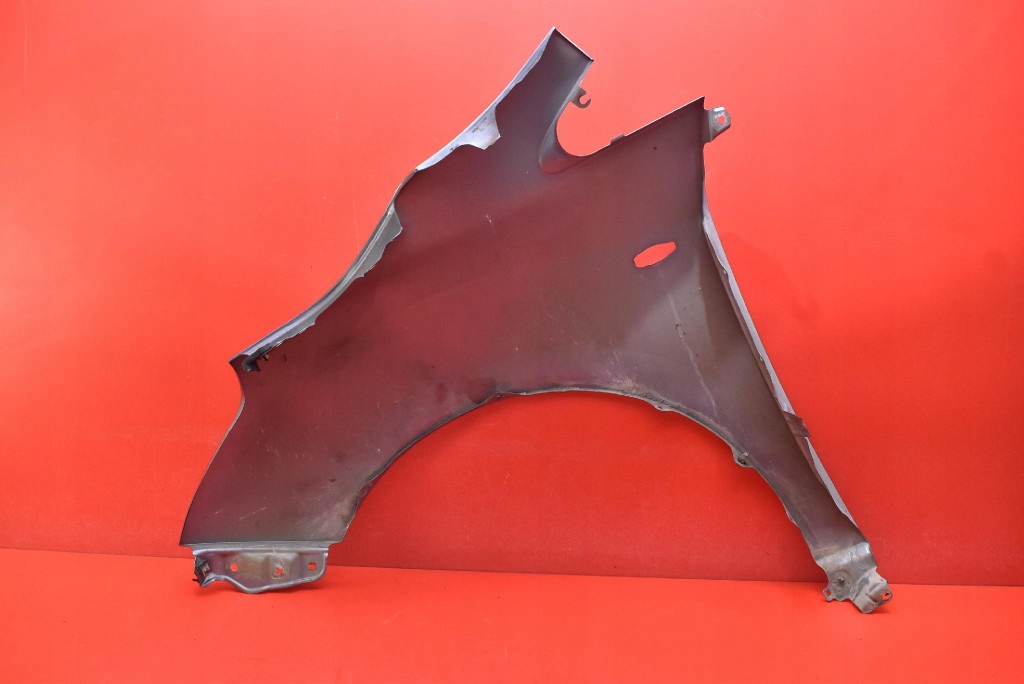 fender right front front SIWY TOYOTA VERSO 1 and 09-13