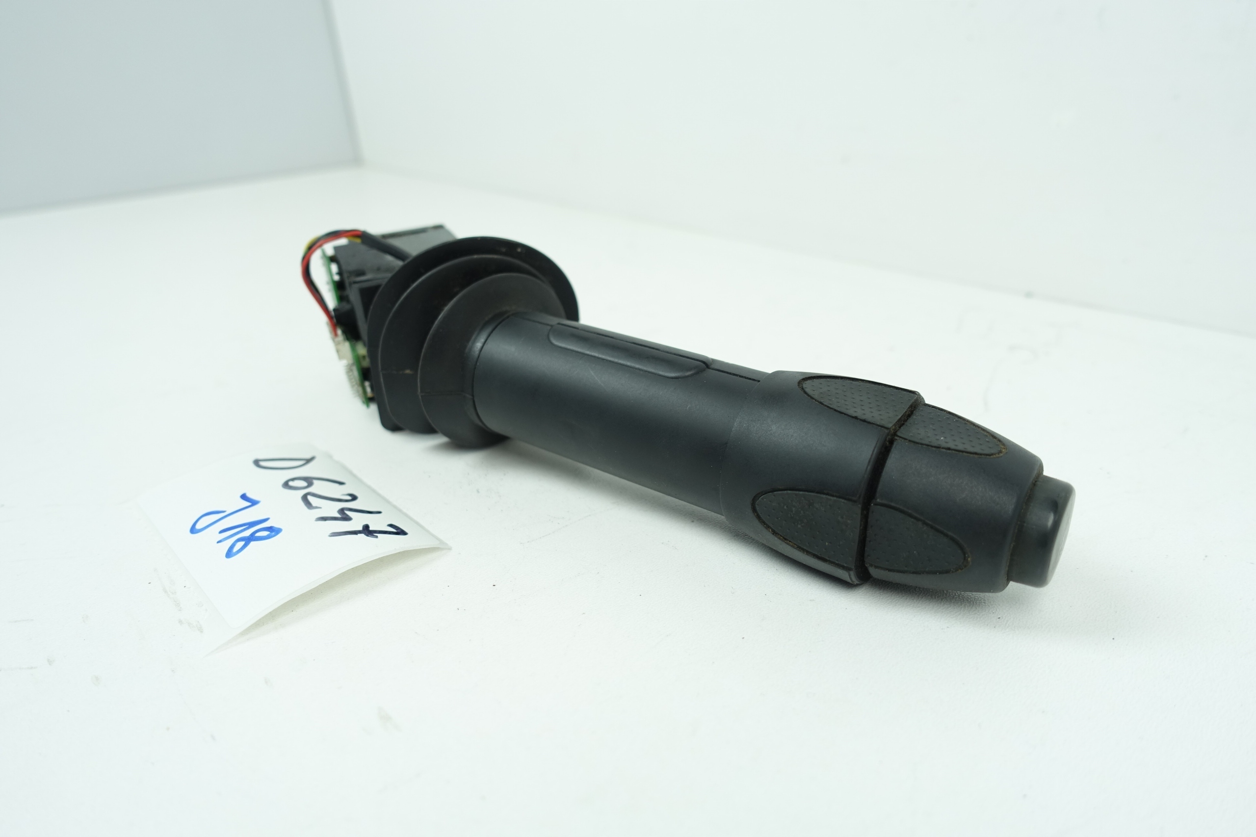 IVECO STRALIS 5801781376 wiper control below steering wheel,