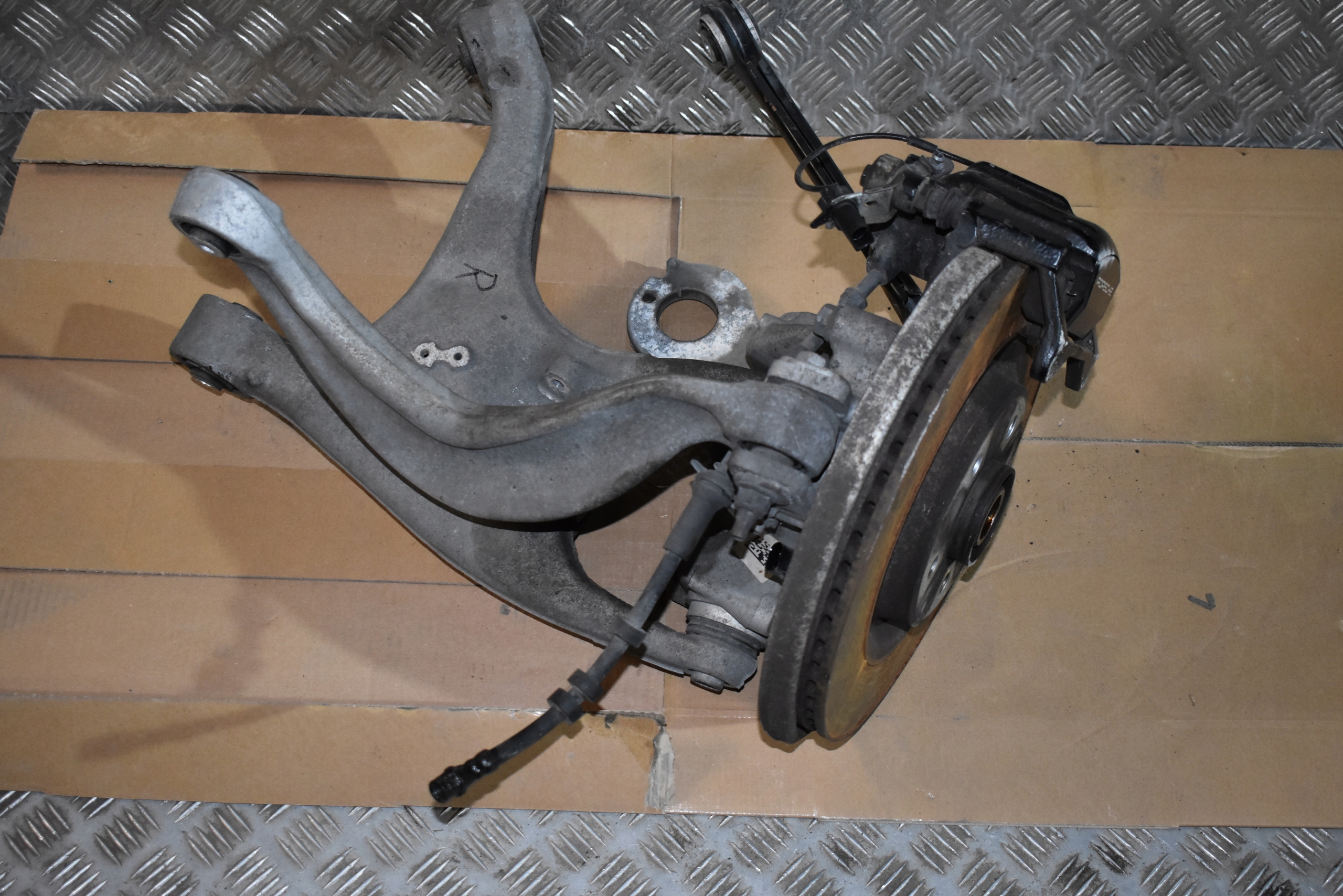 IDEALNE sususpension rear. right PORSCHE MACAN 1