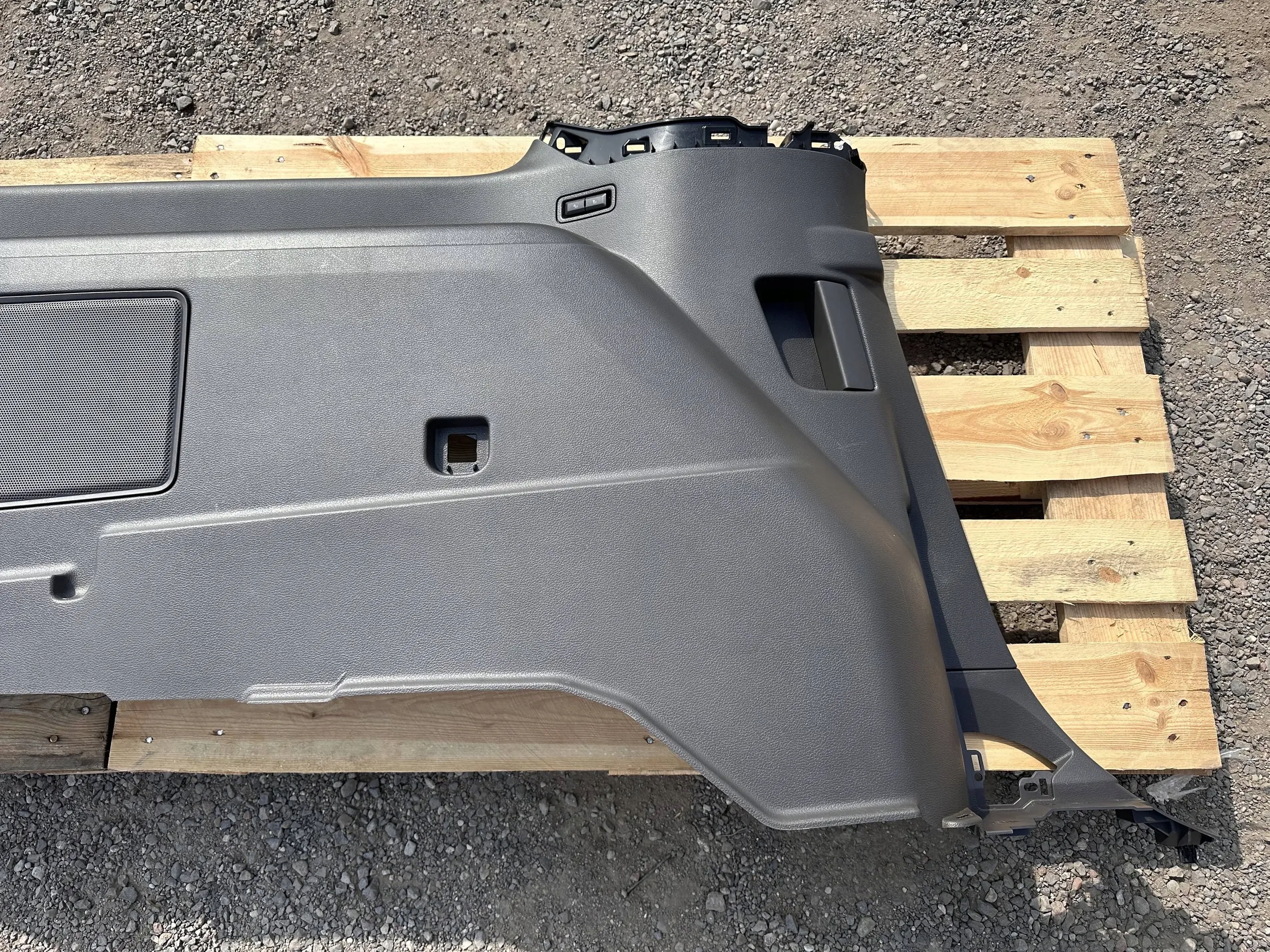 boot upholstery left cover rear part rear side Ford Expedition MAX 2018+