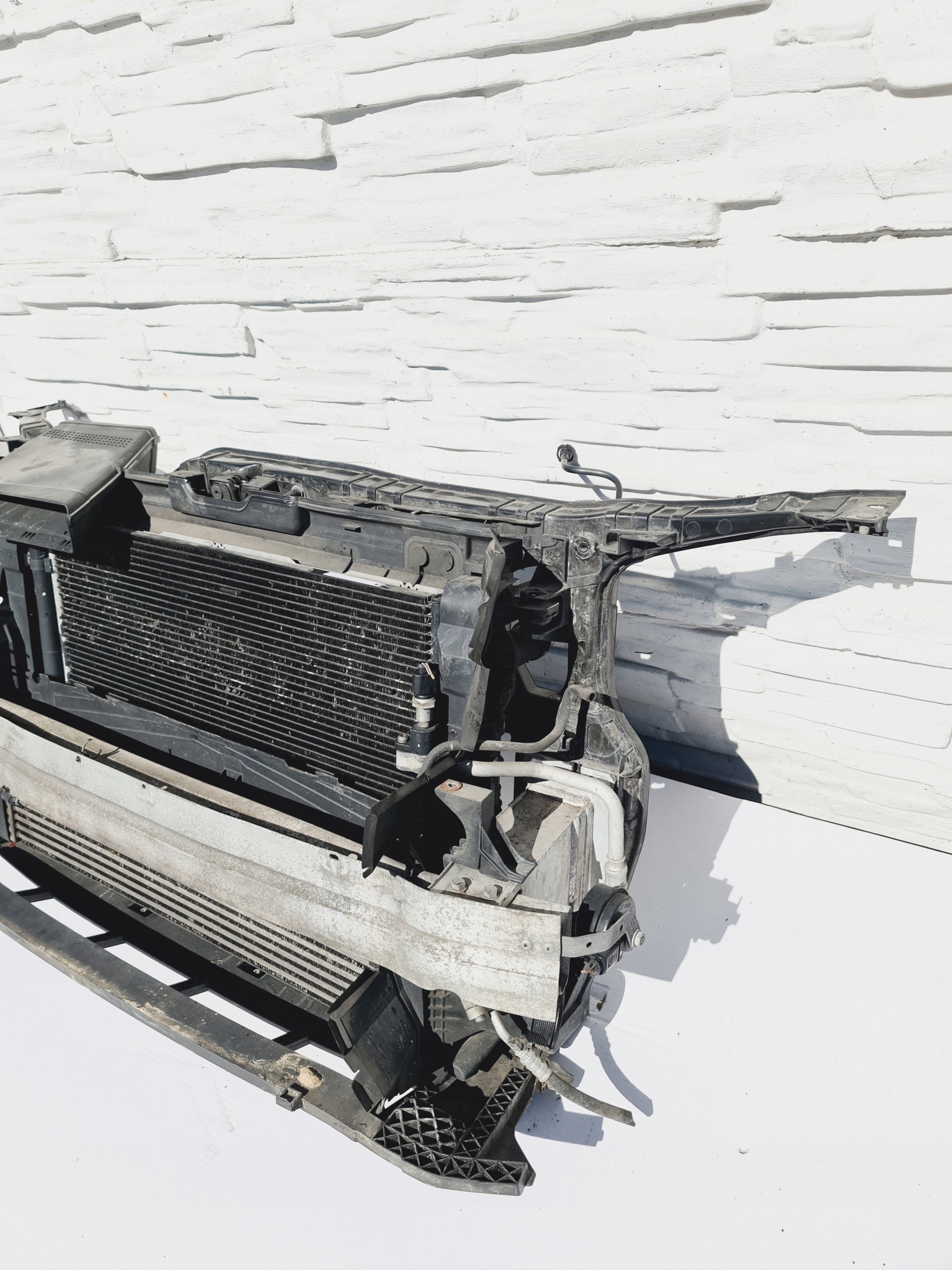 Q5 SQ5 8R LIFT PAS PRZEDNI KOMPLETNY 3.0 AUTOMAT Producent części Audi OE