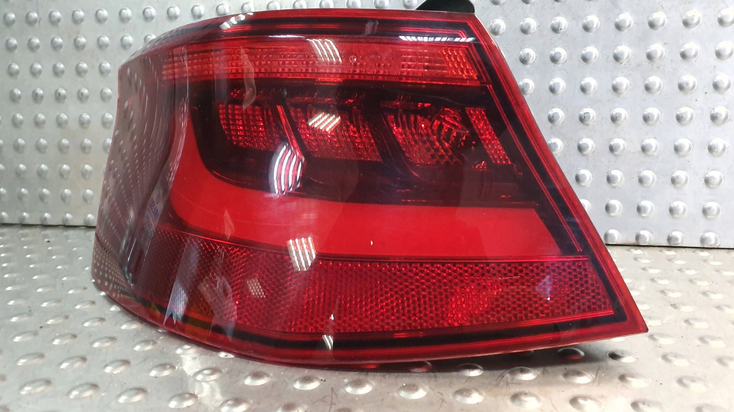 light rear part left AUDI A3 8V 3D LED 8V3945095B 13