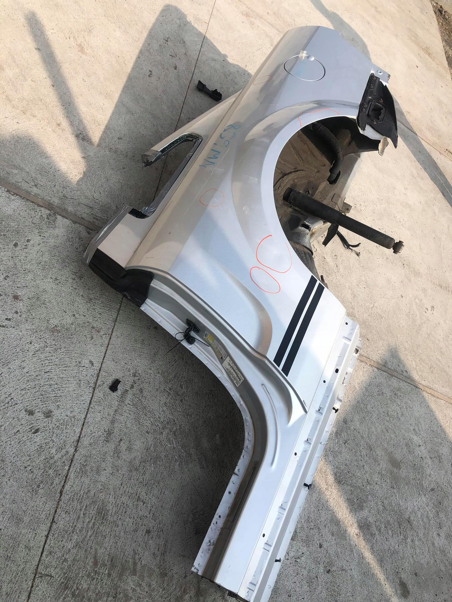 Ford Mustang 2005-2009 05-09 ćwiartka błotnik