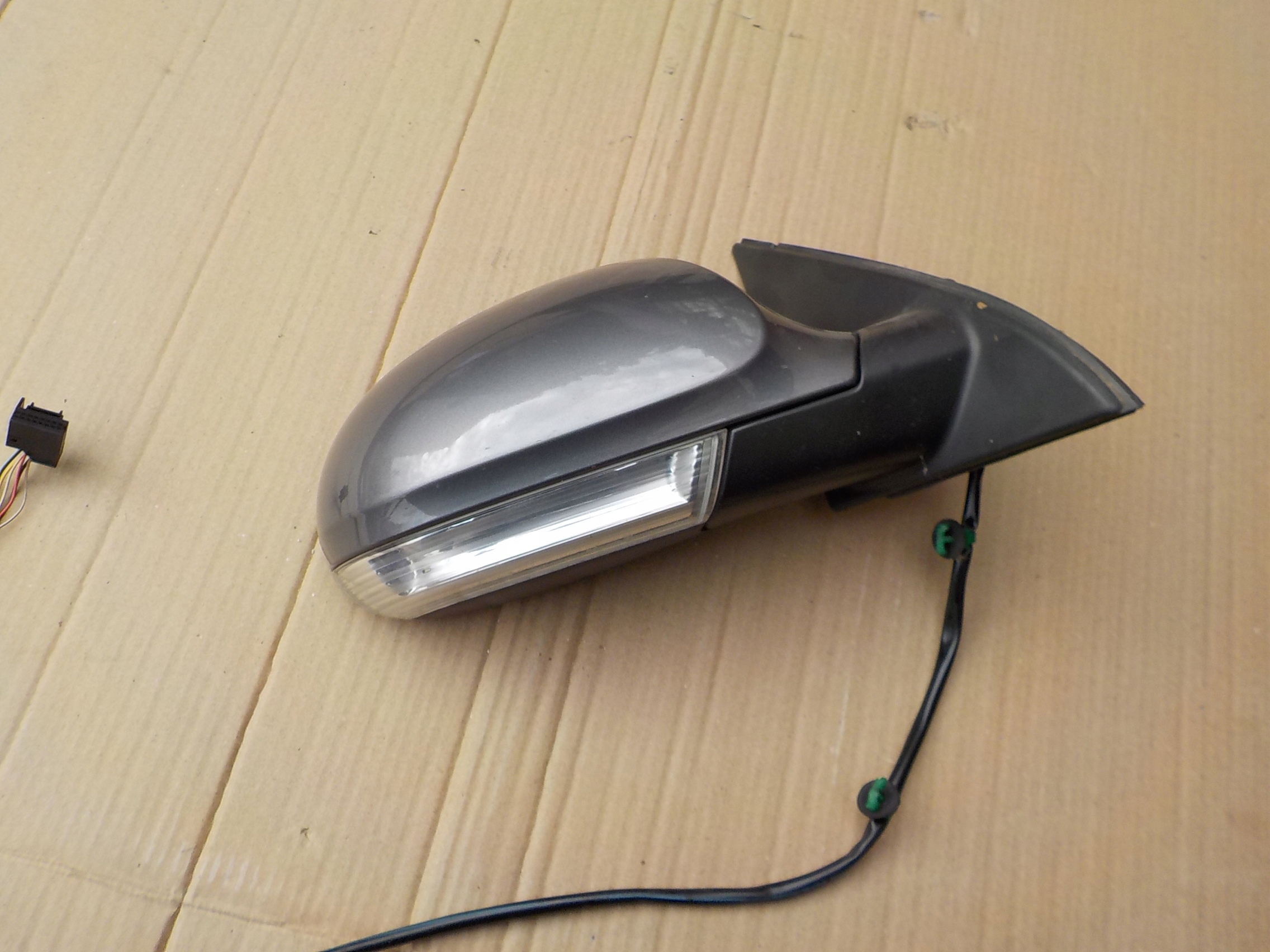 mirror right 6 PIN vw passat b6 2005r EUROPA
