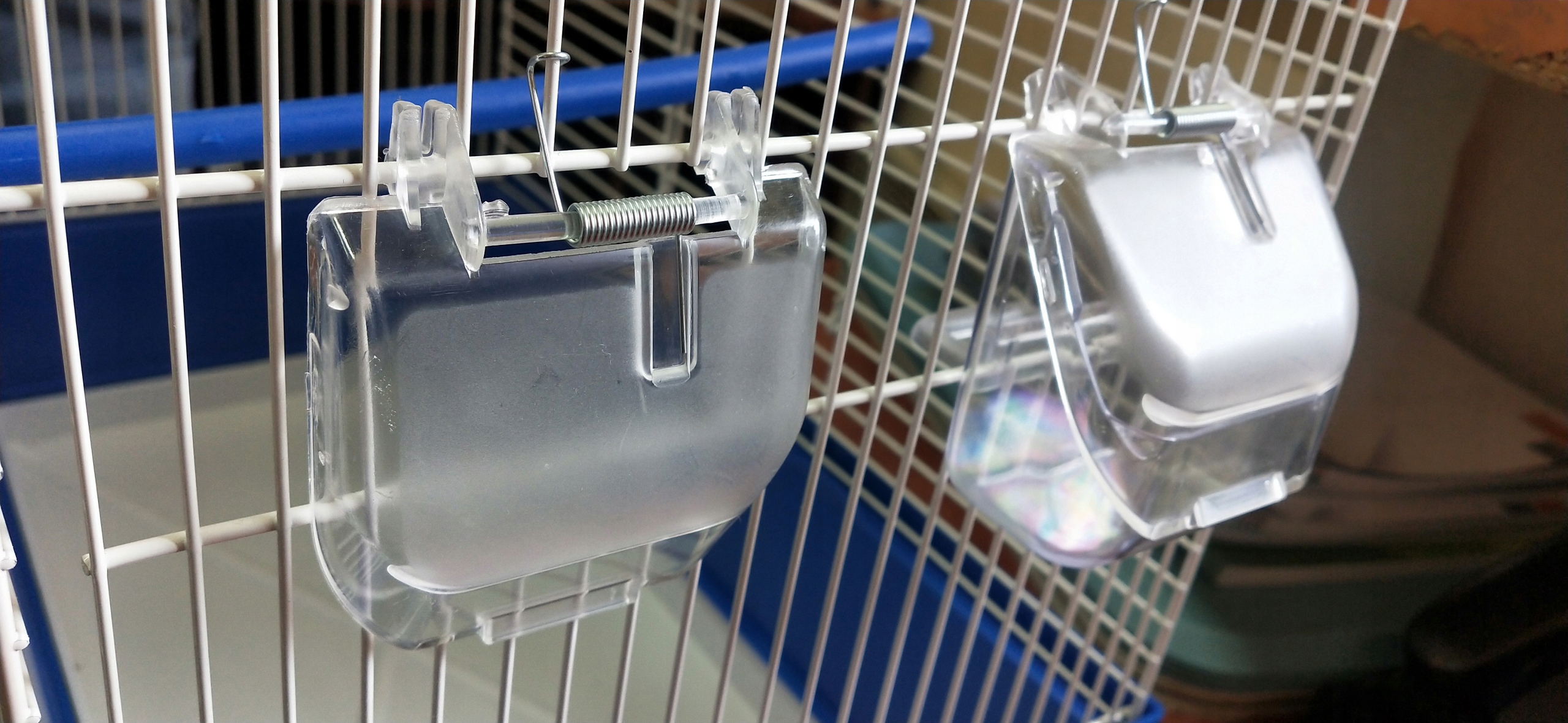 KARMNIK ZEWNETRZNY DO KLATKI DLA PTAKÓW 2 SZT Marka Agro Zoo