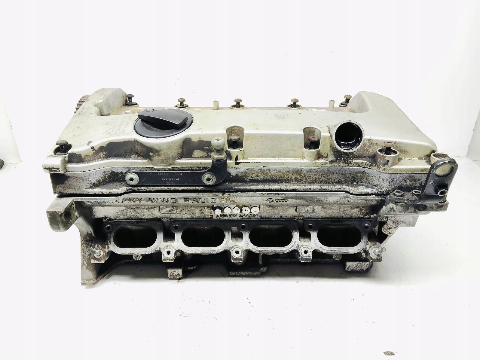 TESTATA Audi A4 B6 2.0 20V 06B103373AM