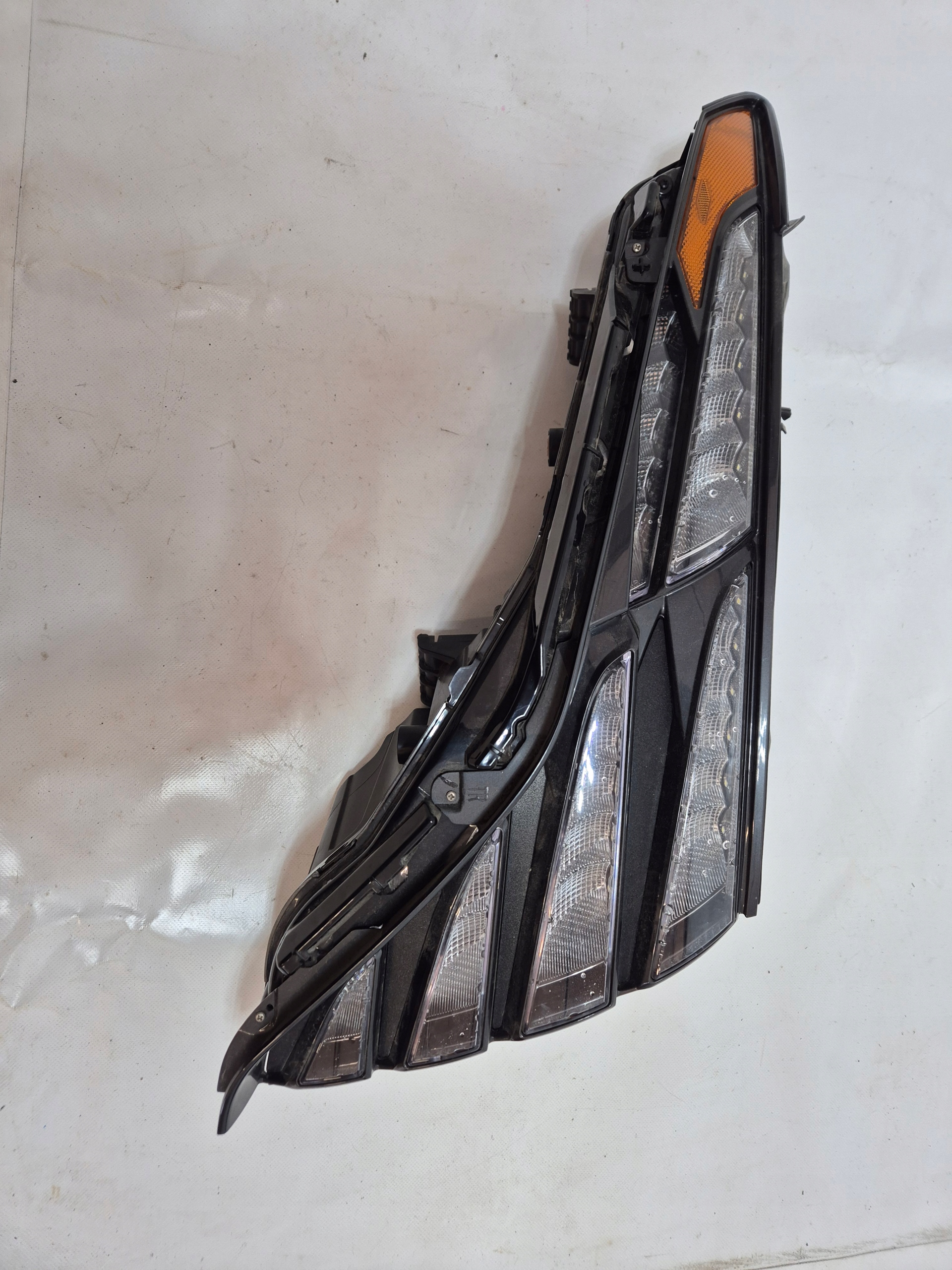 HYUNDAI TUCSON IV 21- Lampa Full LED Prawy Przód USA 16TT0298