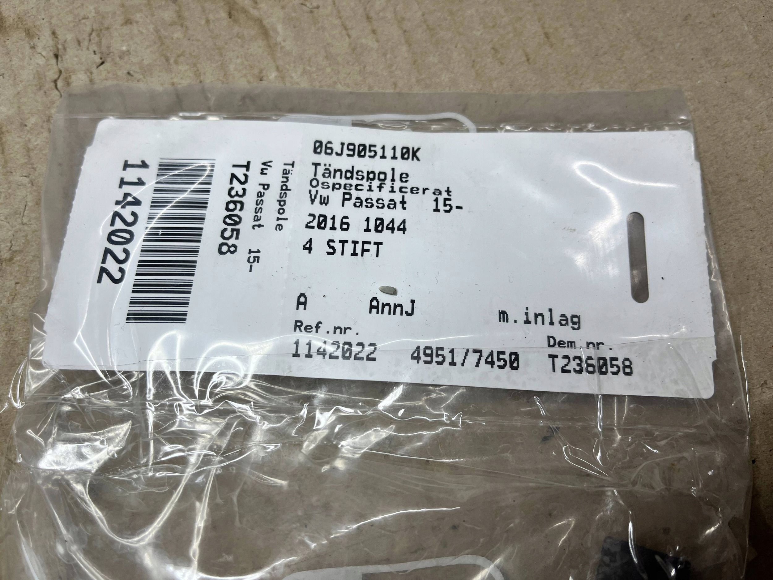 coil ignition Volkswagen Golf VII 06J905110K