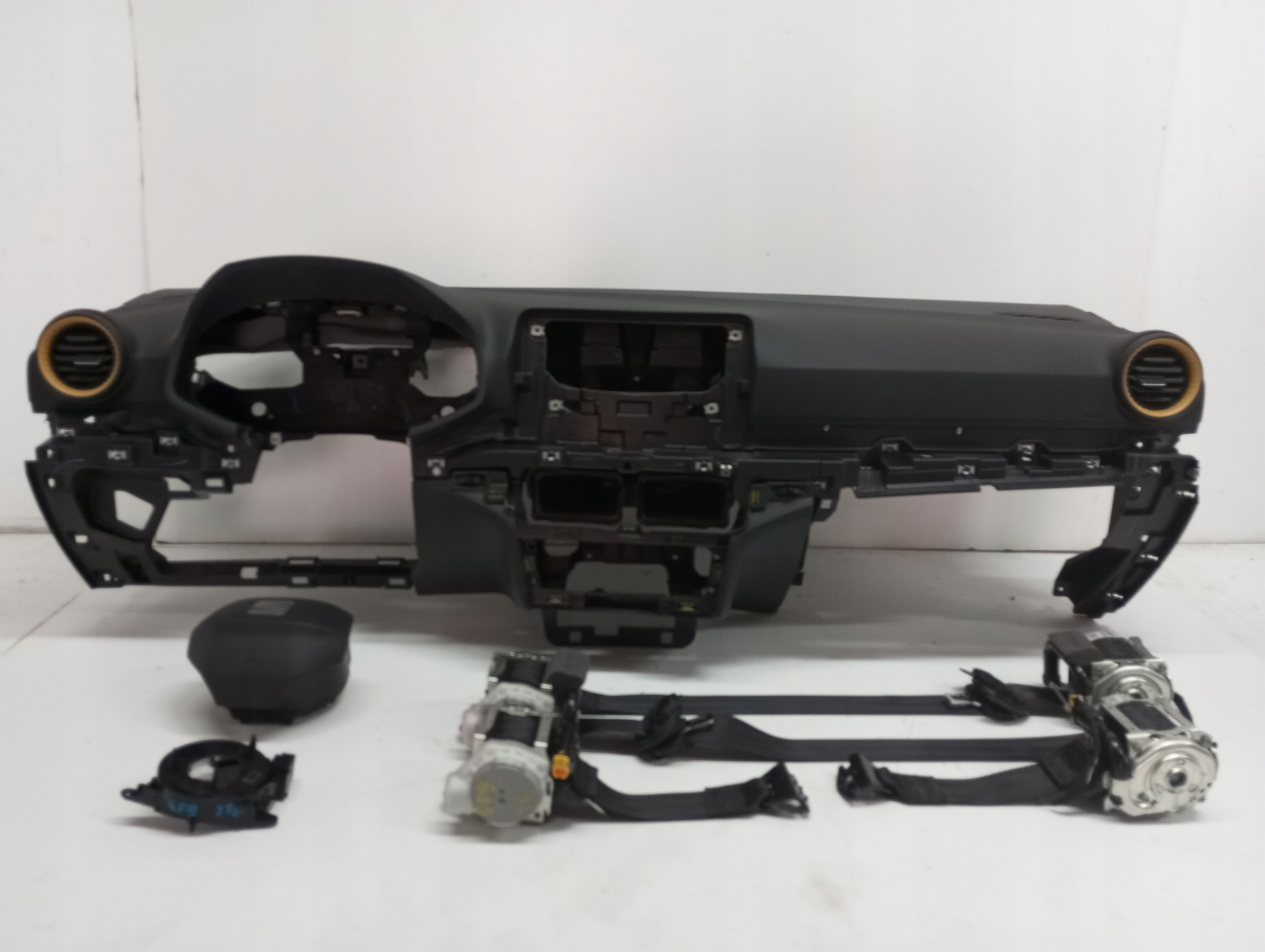 dashboard SEAT ARONA 6F9 LIFT 21R KOMPLET