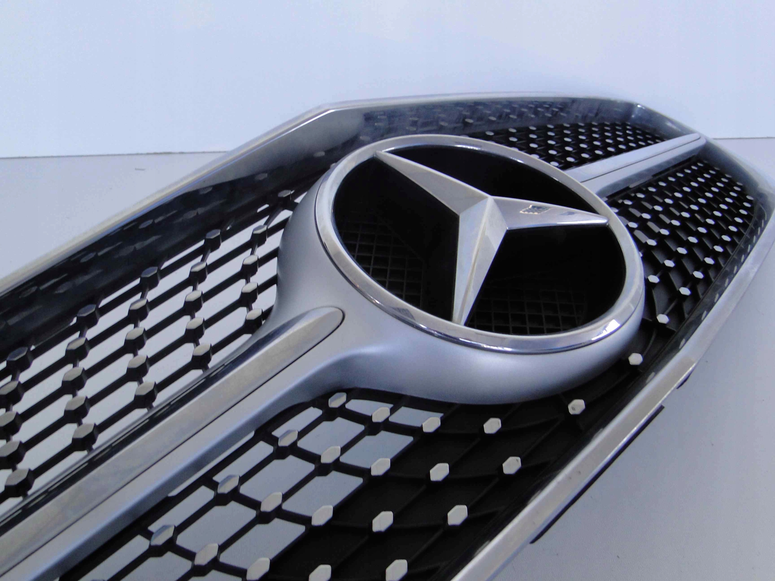 MERCEDES CLS 218 LIFT GRILL ATRAPA DIAMENT AMG Producent części Mercedes-Benz OE