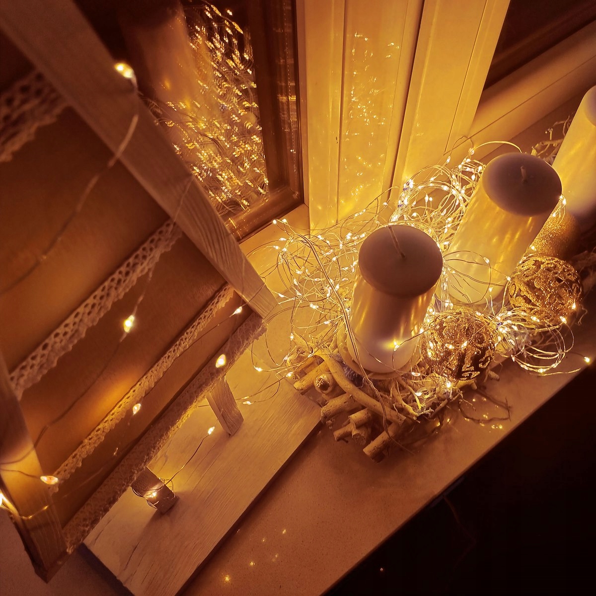 LAMPKI DRUCIKI 100LED CIEPŁY BIAŁY ŚWIATEŁKA MIRKO ŻYŁKI NA BATERIE ŚWIATŁO Marka Springos