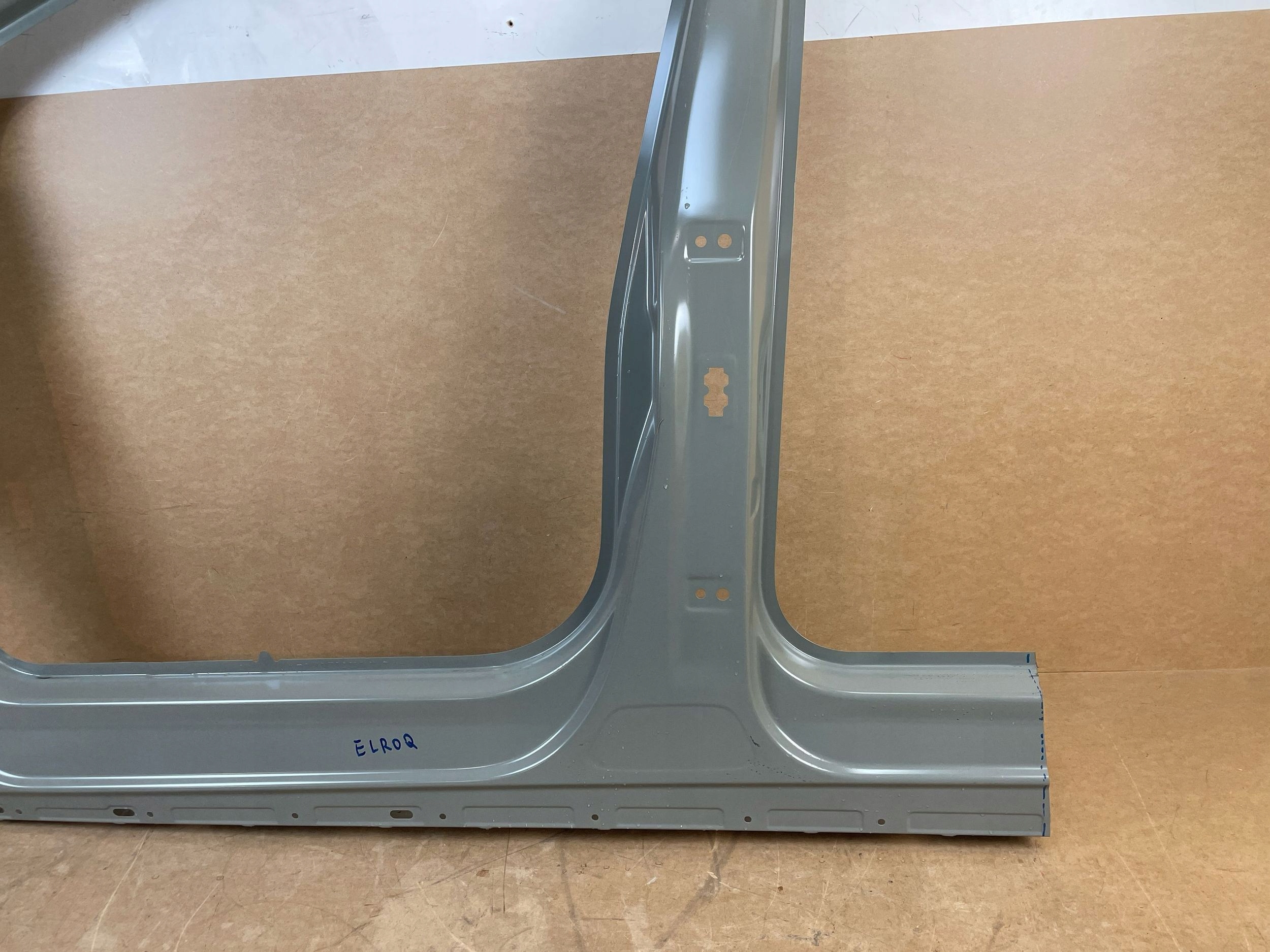 threshold pillar side left front left SKODA ELROQ 2024- 5LJ809805A