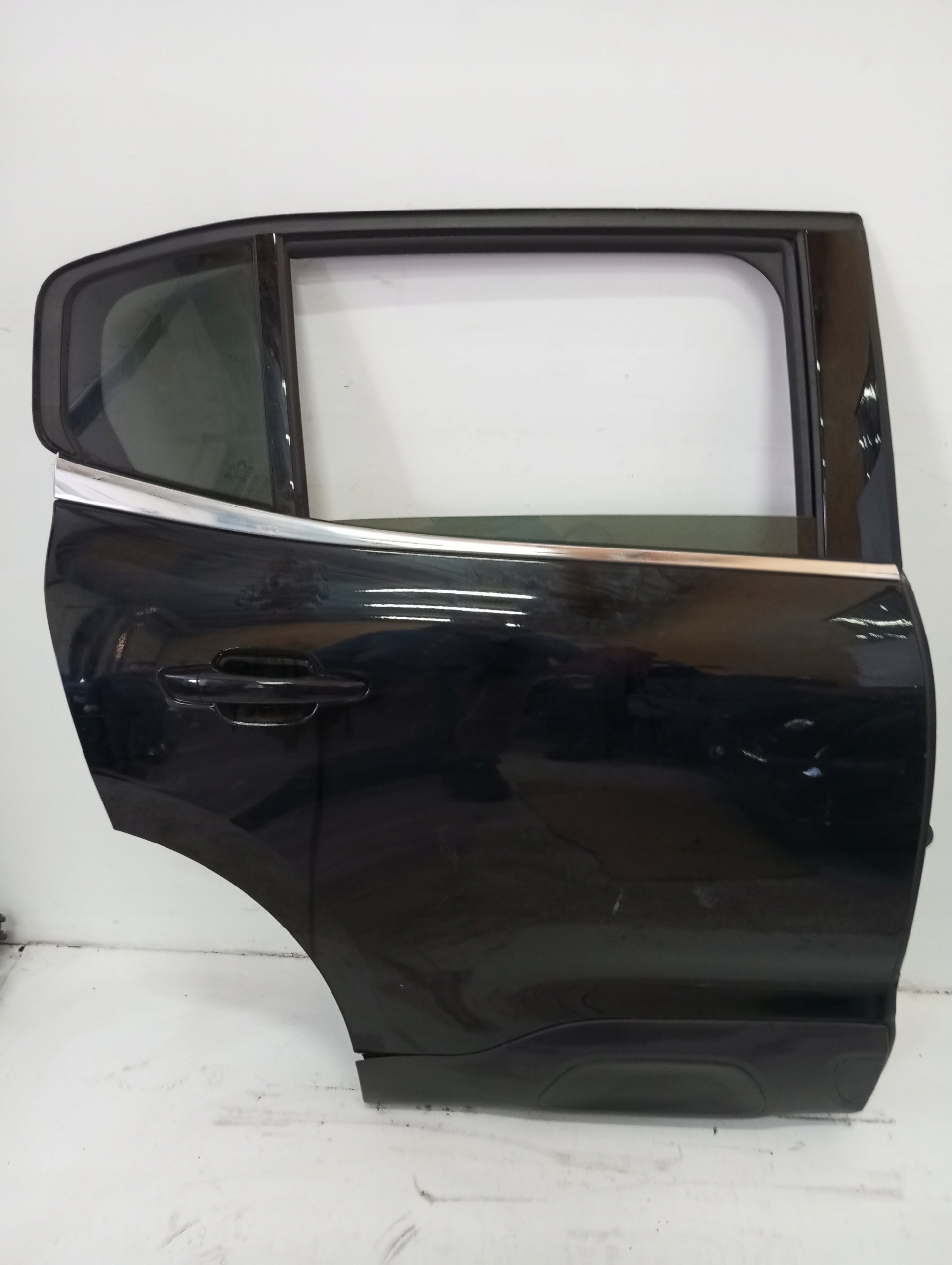 door right rear. CITROEN C5 AIRCROSS 24r