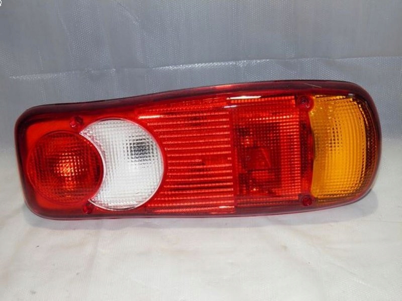 Lampa 5-DÍLNÁ Pravá Bez Kabelu Vignal S Reflektorem /bajonet/ Vignal VAL15