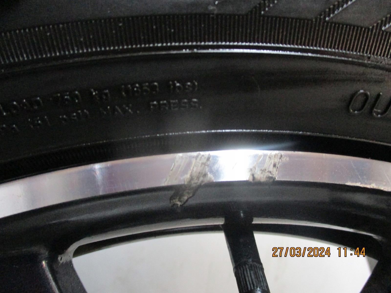 wheels discs tyres PEUGEOT 3008 II R18 M+S 6MM