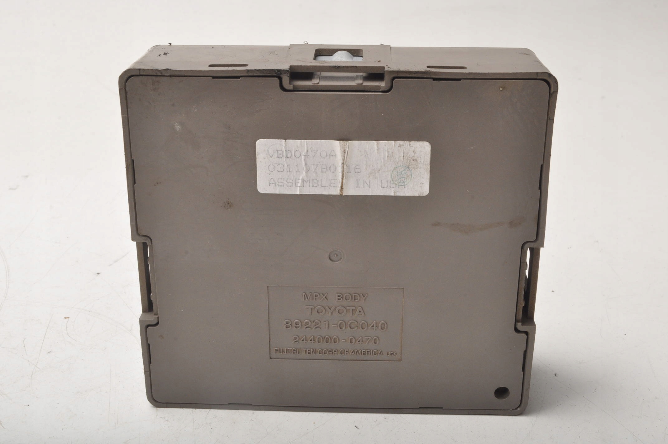 TOYOTA TUNDRA МОДУЛЬ УПРАВЛЕНИЯ 00-06 89221-0c040