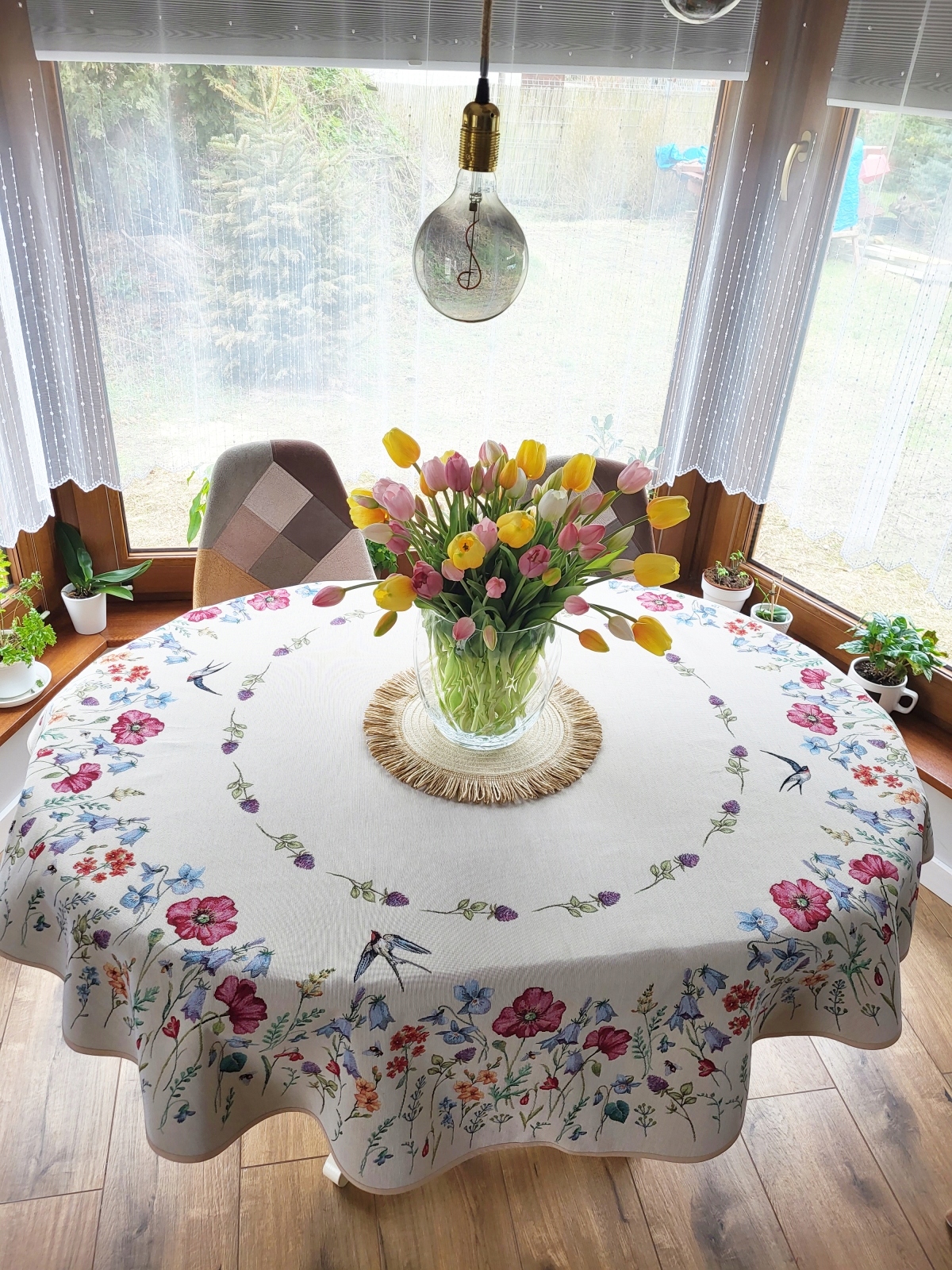 Ubrus kulatý průměr 165 cm 862 Meadow