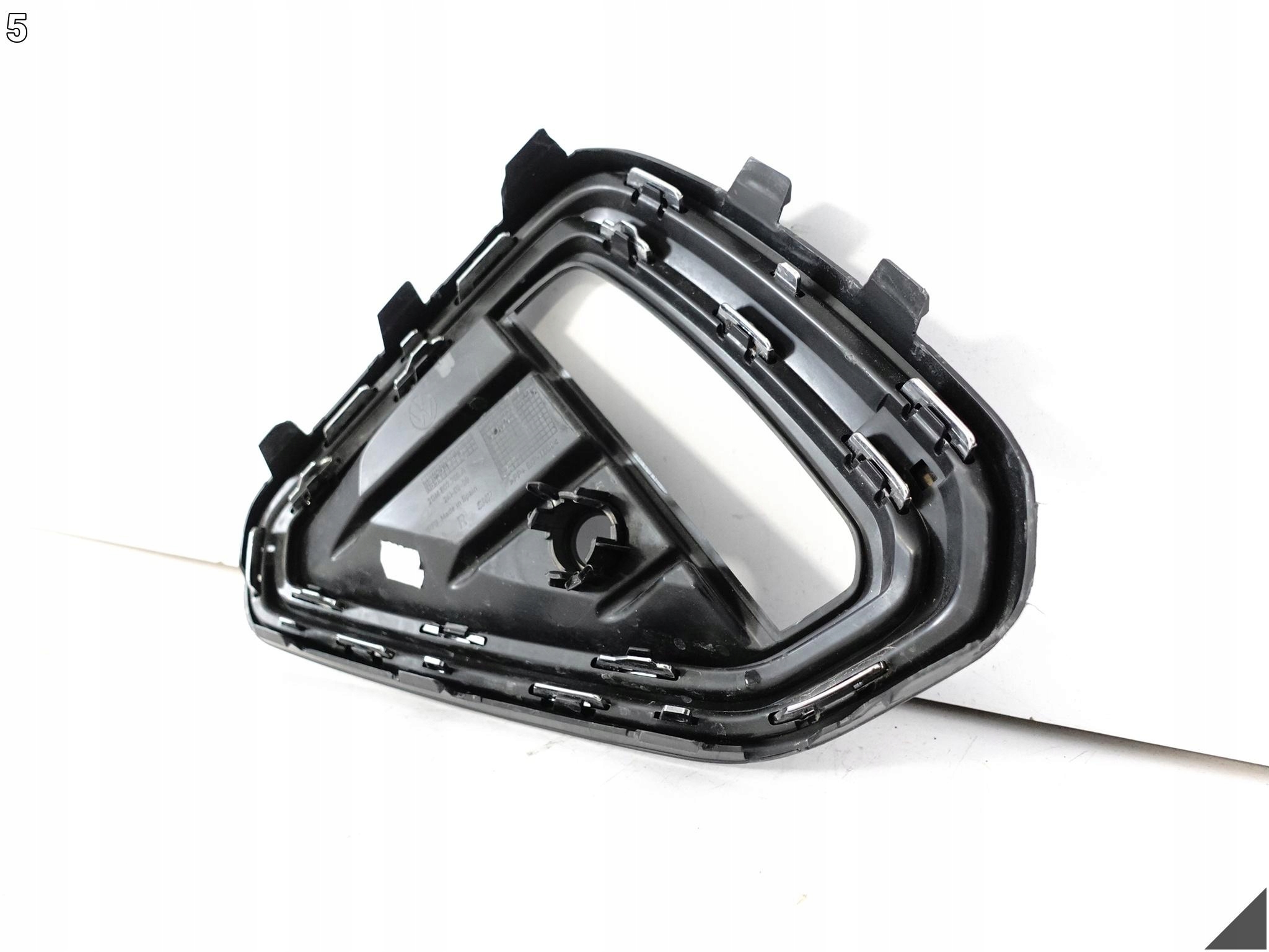 VW T-CROSS 2GM LIFT 23- grid grille intake W bumper right front PDC