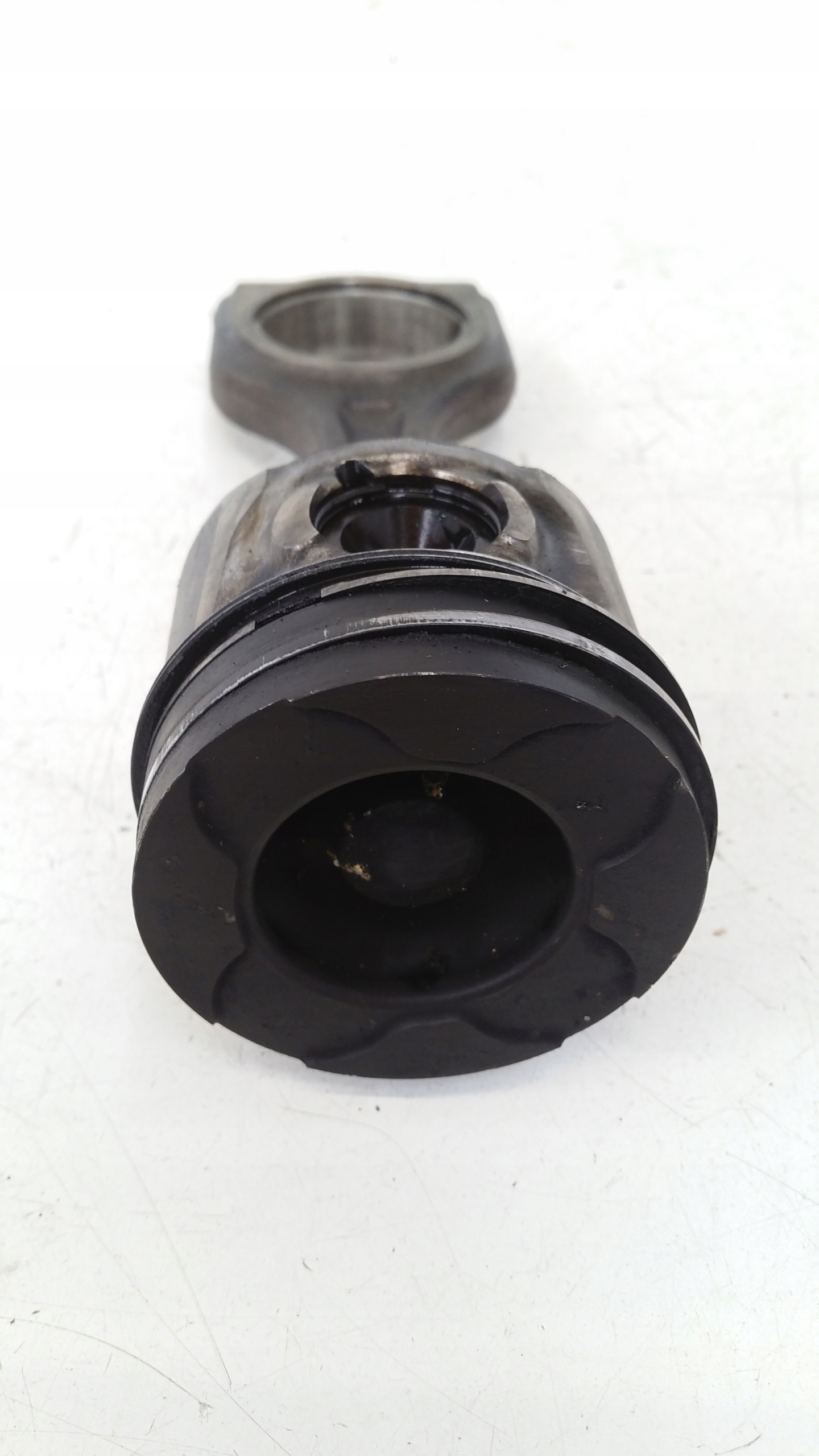 piston connecting rod Ford Focus MK2
