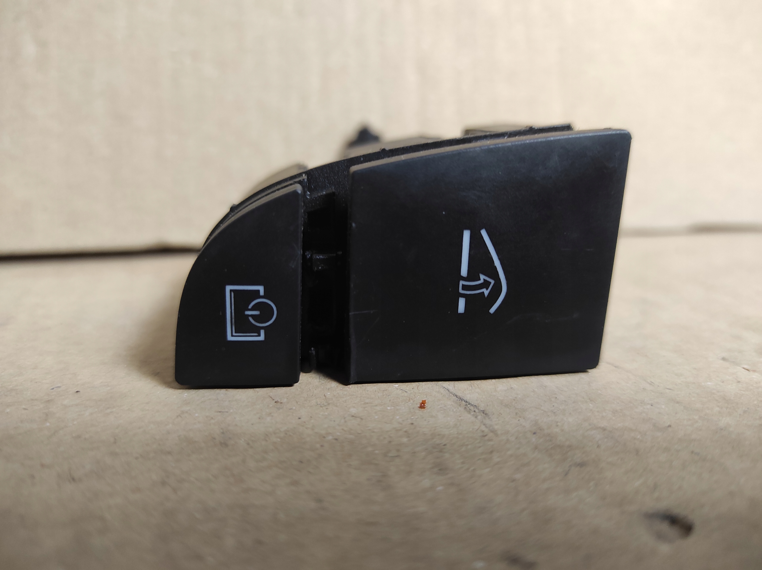 opening control switch passenger compartments AUDI A6 C6 LIFT 4f927227 z connecting spoiler
