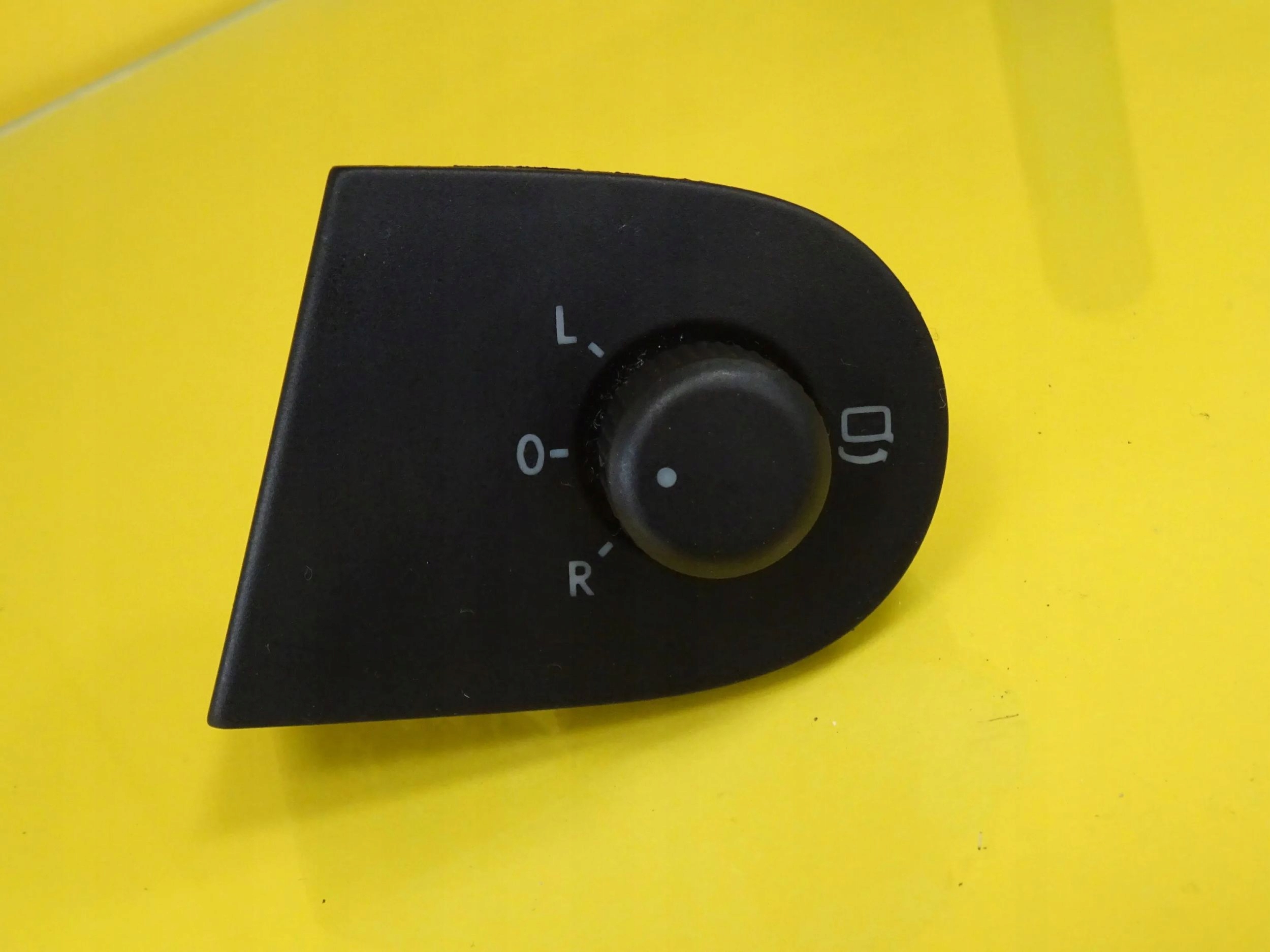mirror control switch button SEAT ALHAMBRA 7M3959565B