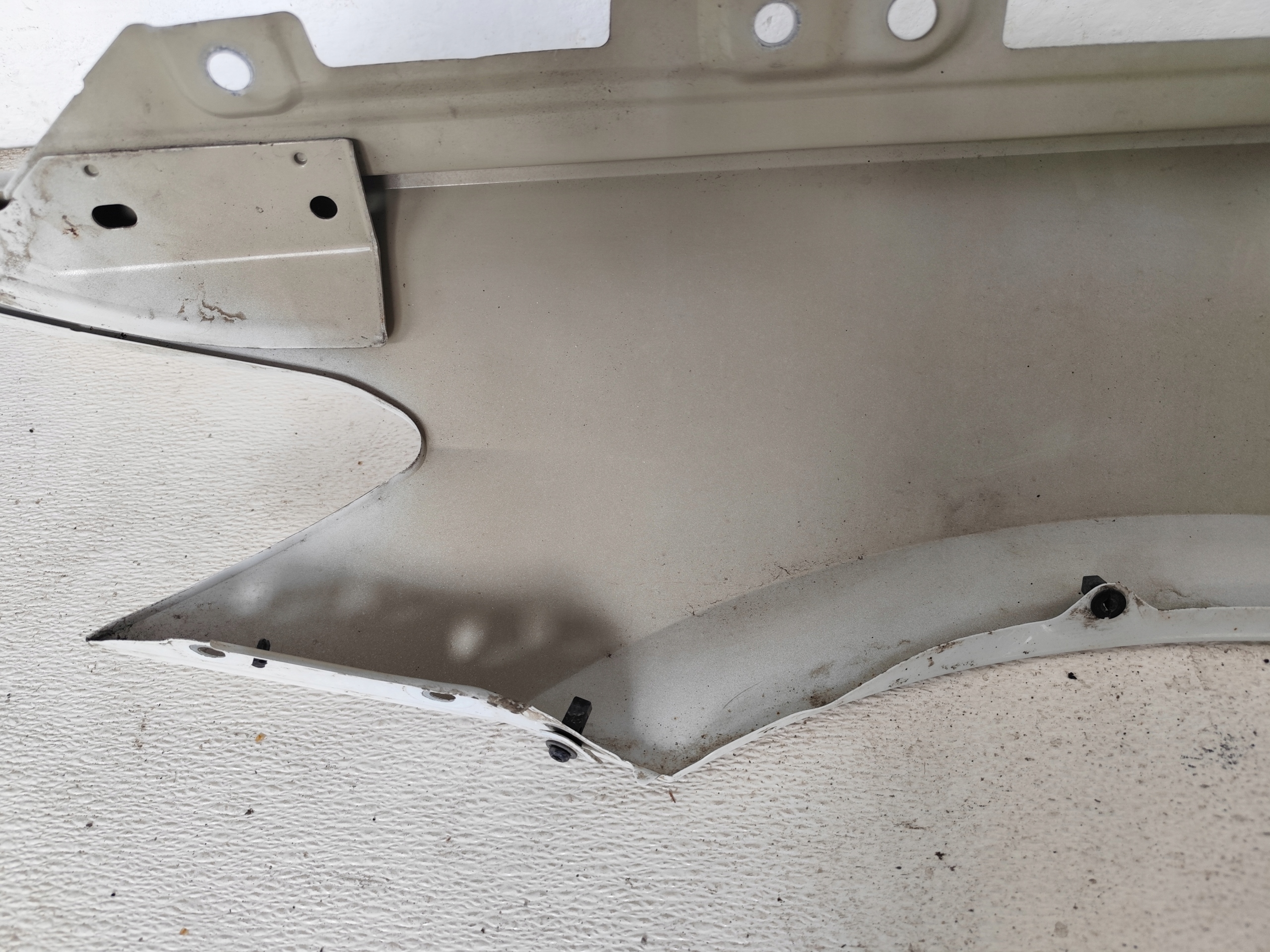 VOLKSWAGEN PASSAT B8 2017 fender front right