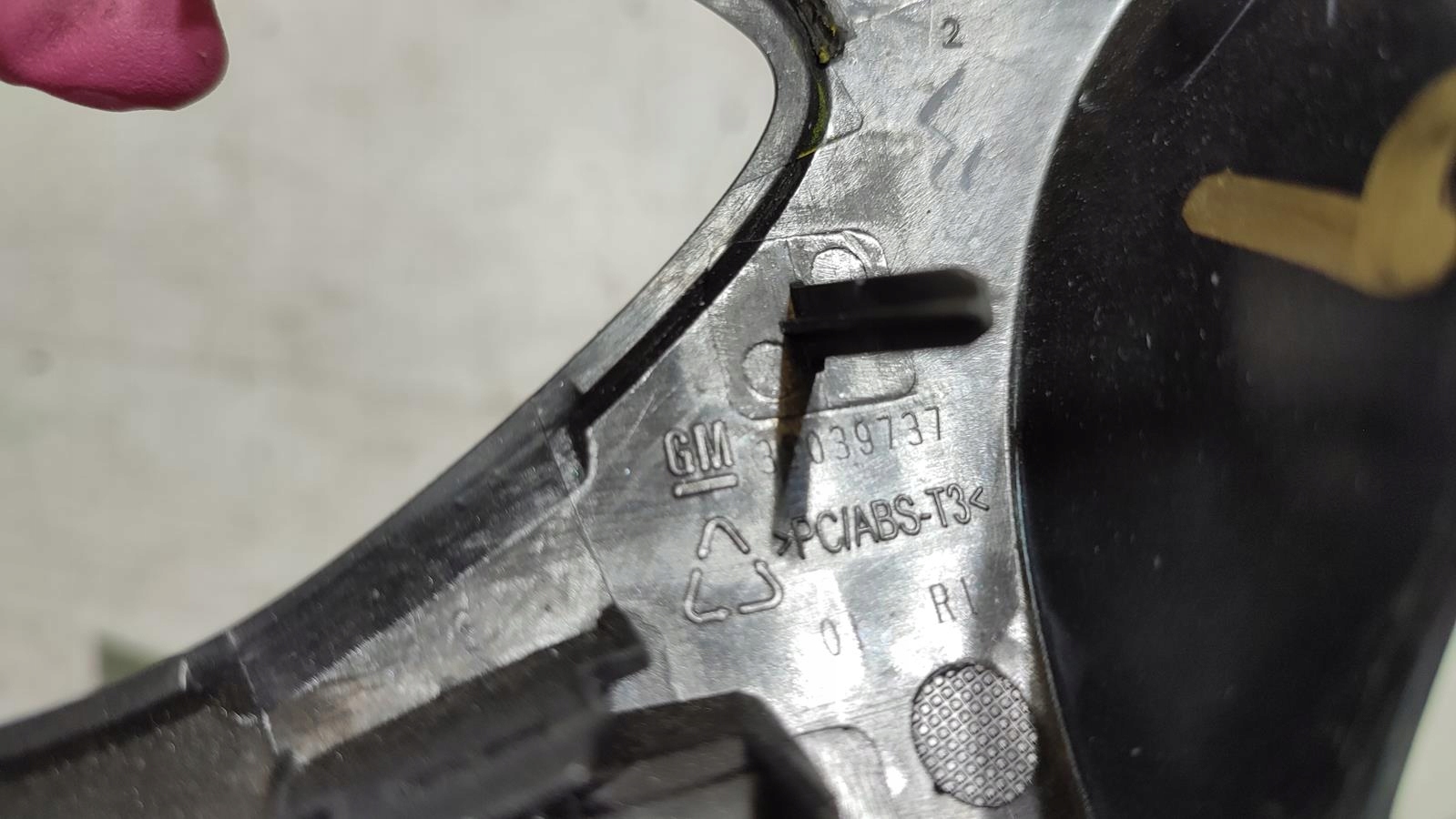 dekor of the dashboard left Opel Astra K