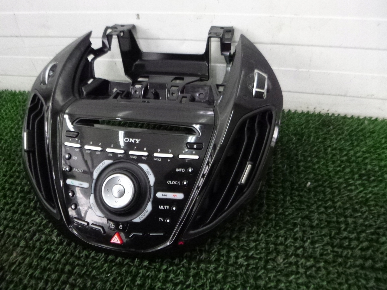 B-MAX FIESTA MK7 PANEL RADIA AV1T-18K811-SA