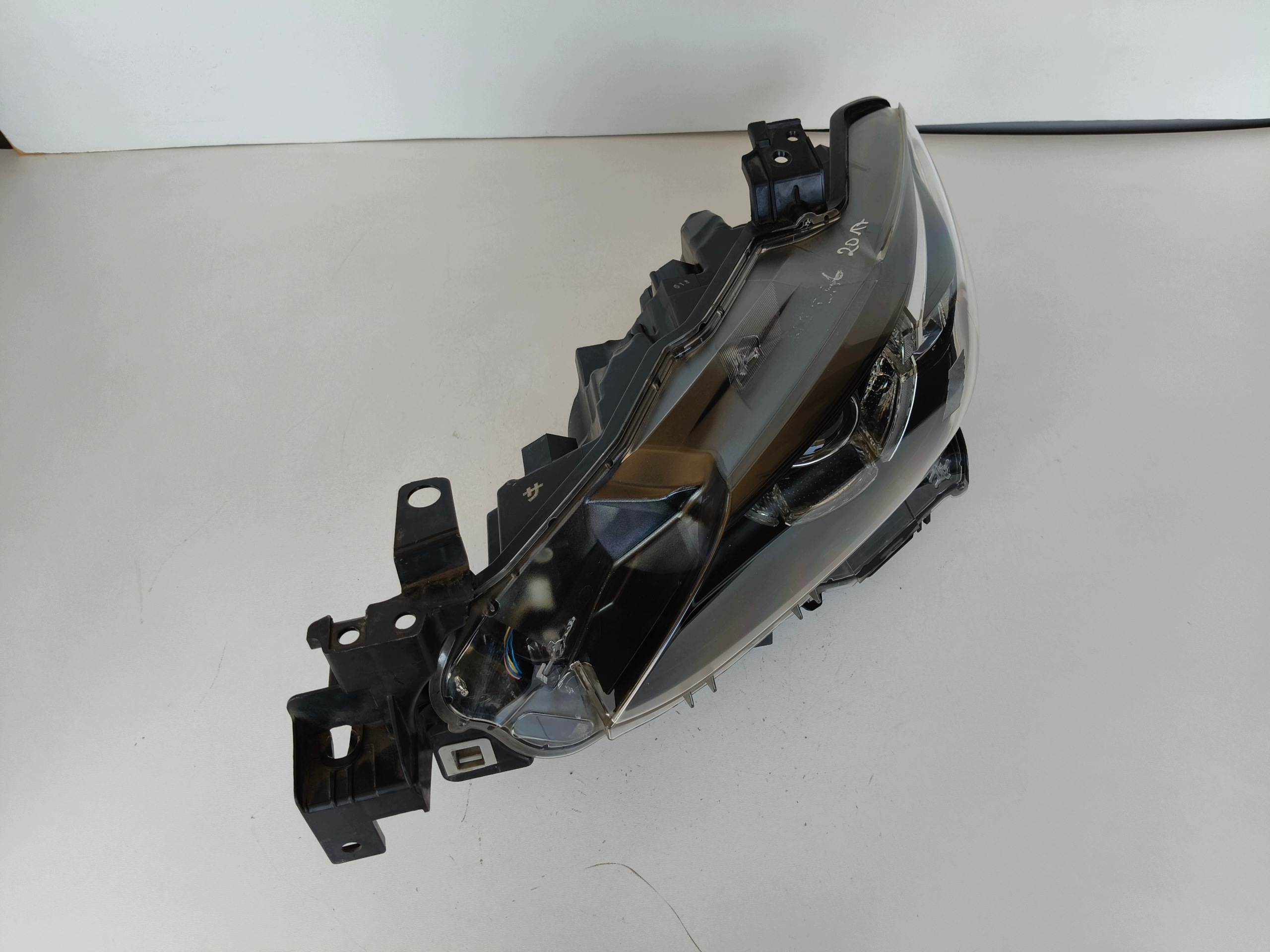 light left REFLEKTOR MAZDA 6 GJ 15- LIFT FULL LED 10 PIN
