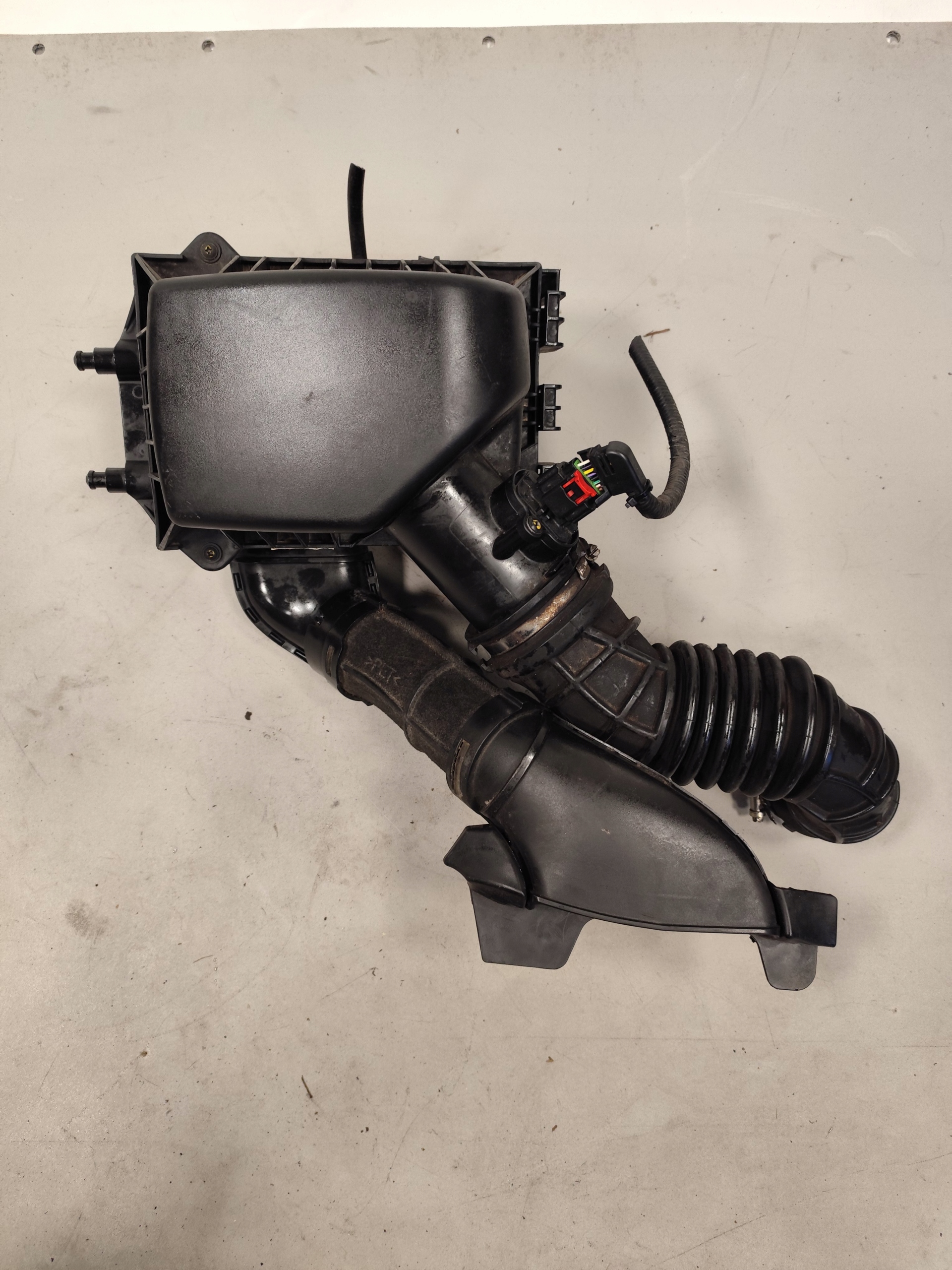 OPEL MOKKA Gehäuse filter luft DOLOT LAPACZ