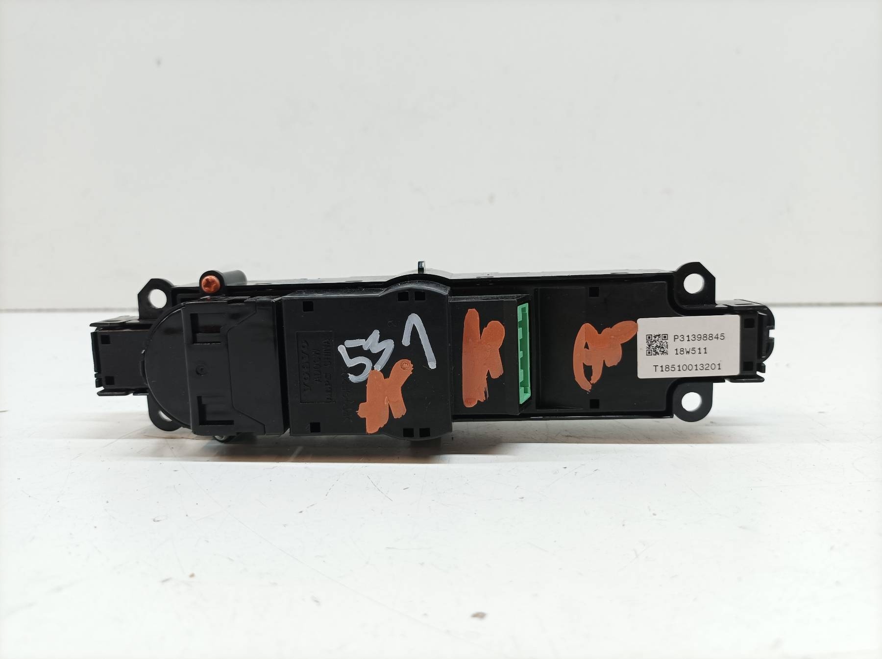 control panel RADIA P31398845 Volvo S60 III (2018-2024)