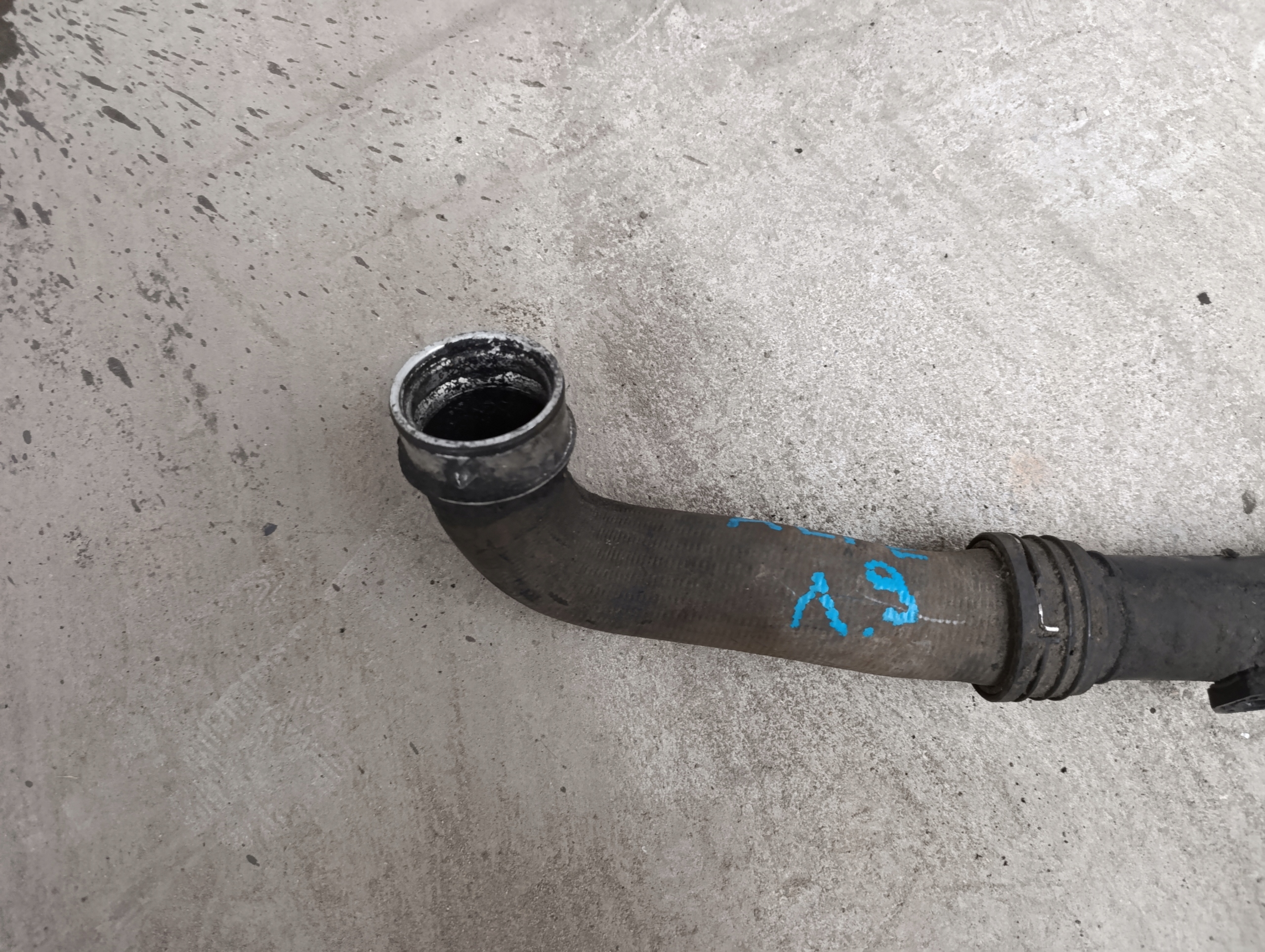 vedení intercoolera seat altea 1.9 TDI