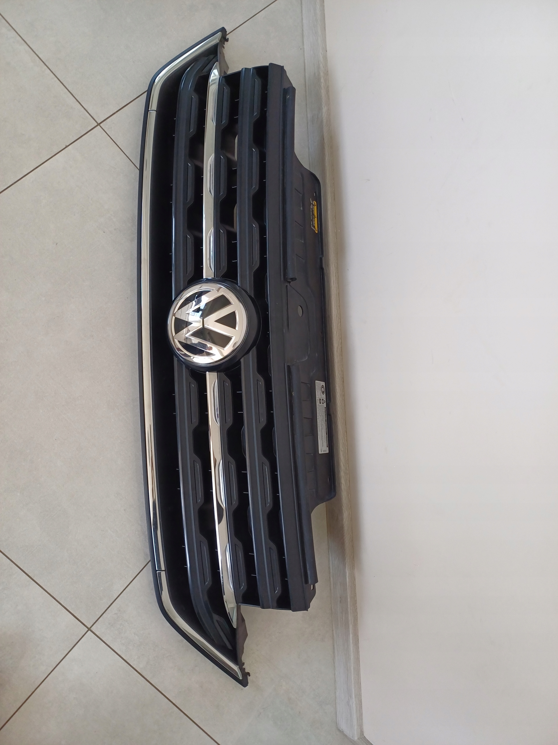 Grille VW T- CROSS 2GM853653A