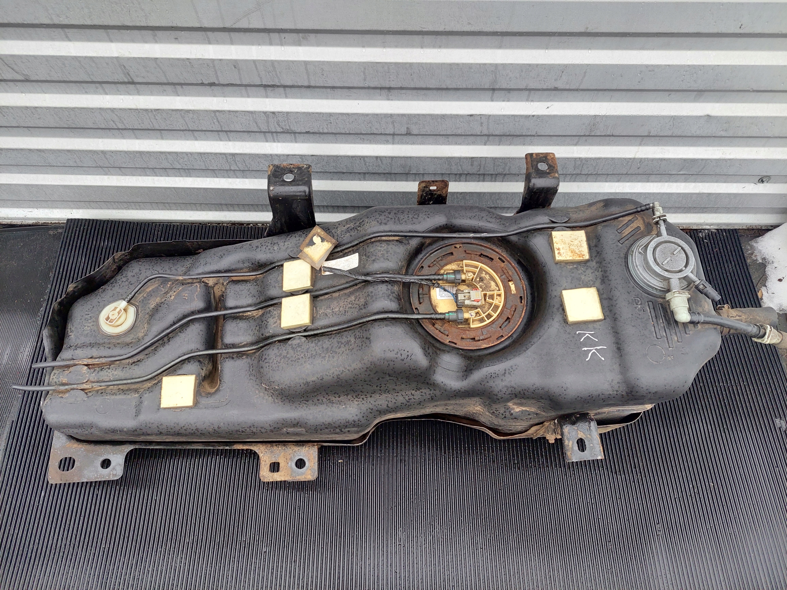 tank kraftstofftank JEEP CHEROKEE KK 2.8 CRD
