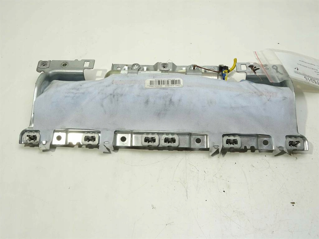 подушка коленная водители Audi S8 D3 4E0880842A
