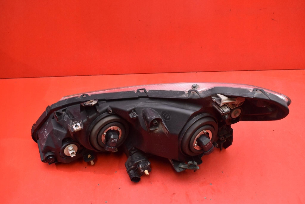 REFLEKTOR right light front EU P5476 HONDA CIVIC 8 VIII 05-08
