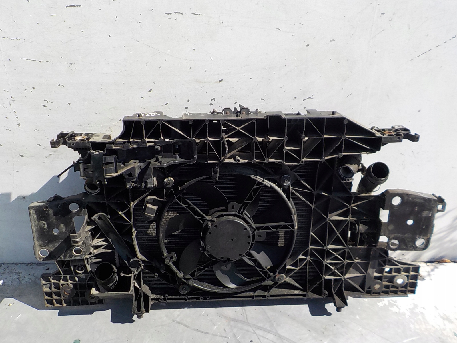 129 RENAULT SCENIC III 1.5 support panel for radiators pillar iron