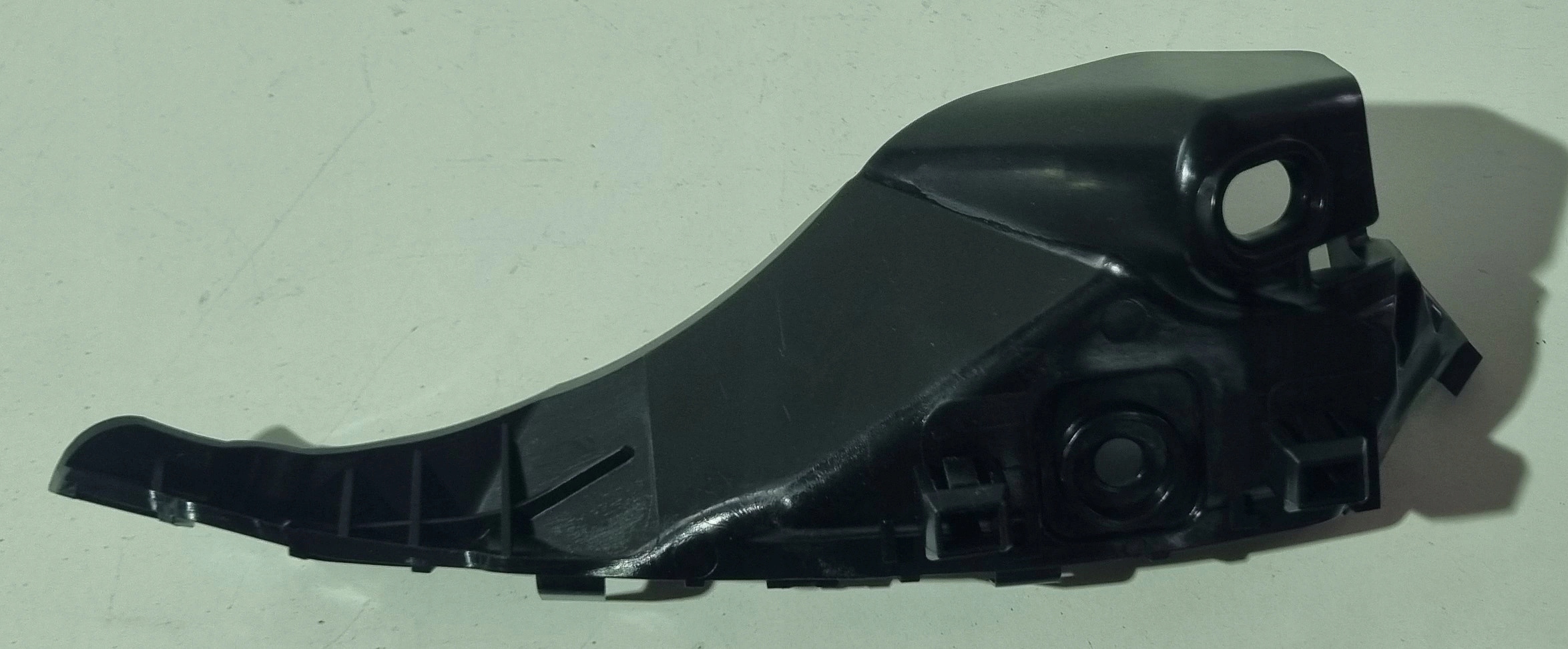 bumper bracket right front TESLA MODEL S