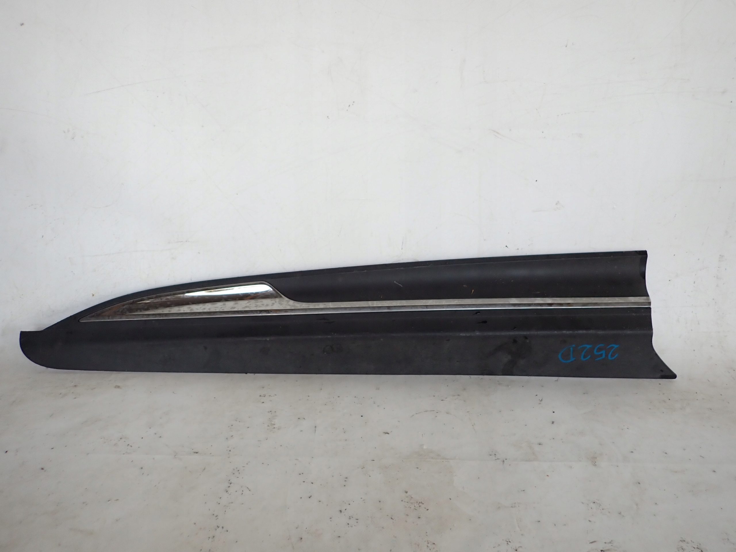 RENAULT SCENIC IV 4 moulding door left front cap CHROM