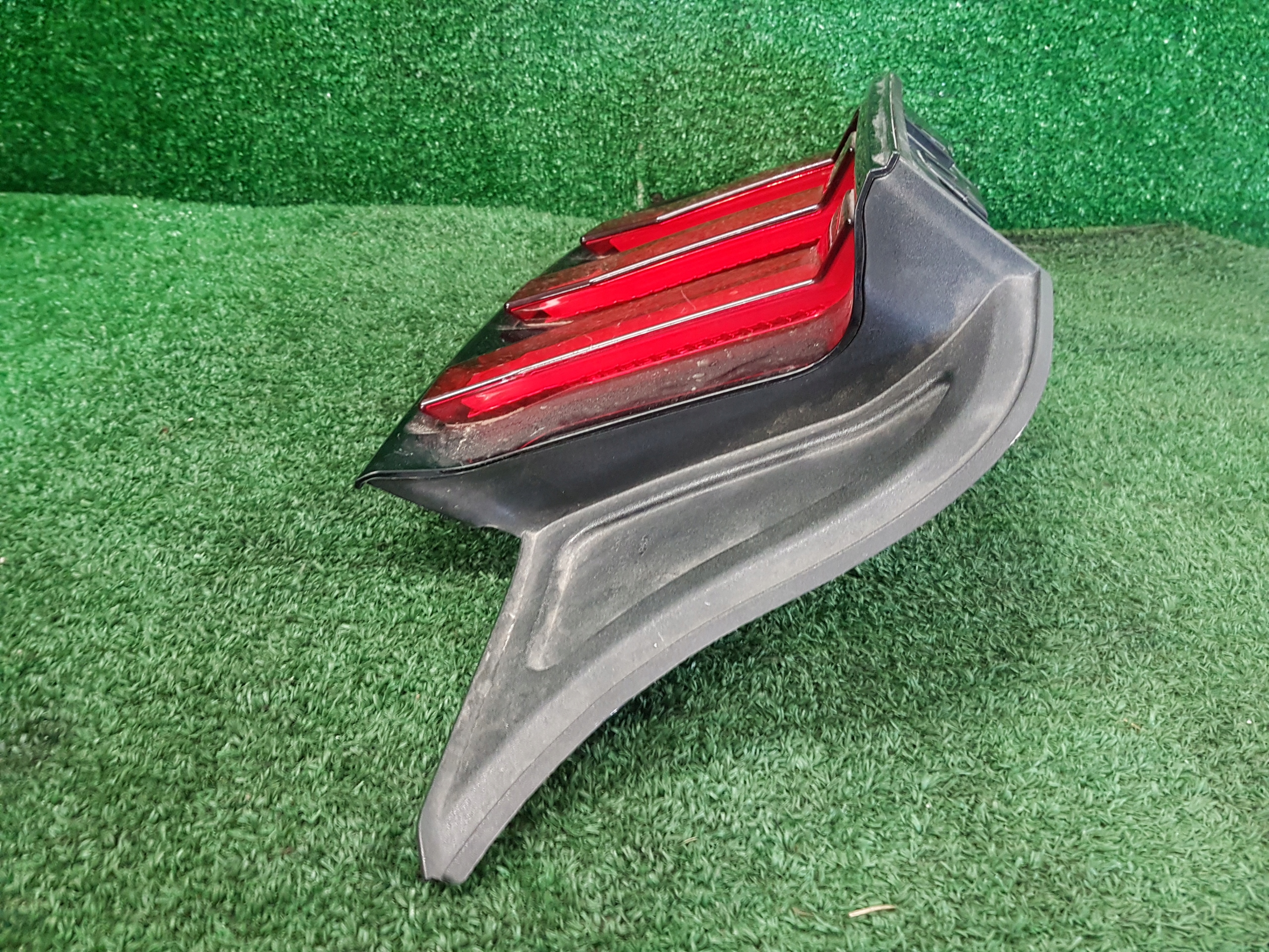 light left rear 3D FORD MUSTANG JR3B-13B505-A