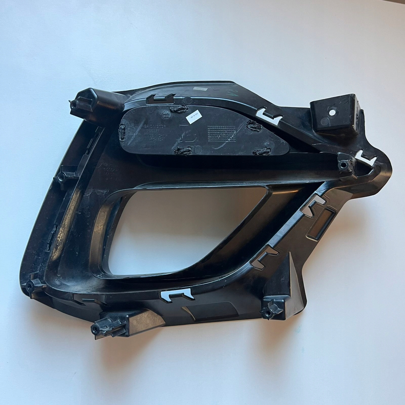 MG ZS SUV LIFT 2020-> grid left front 10699378