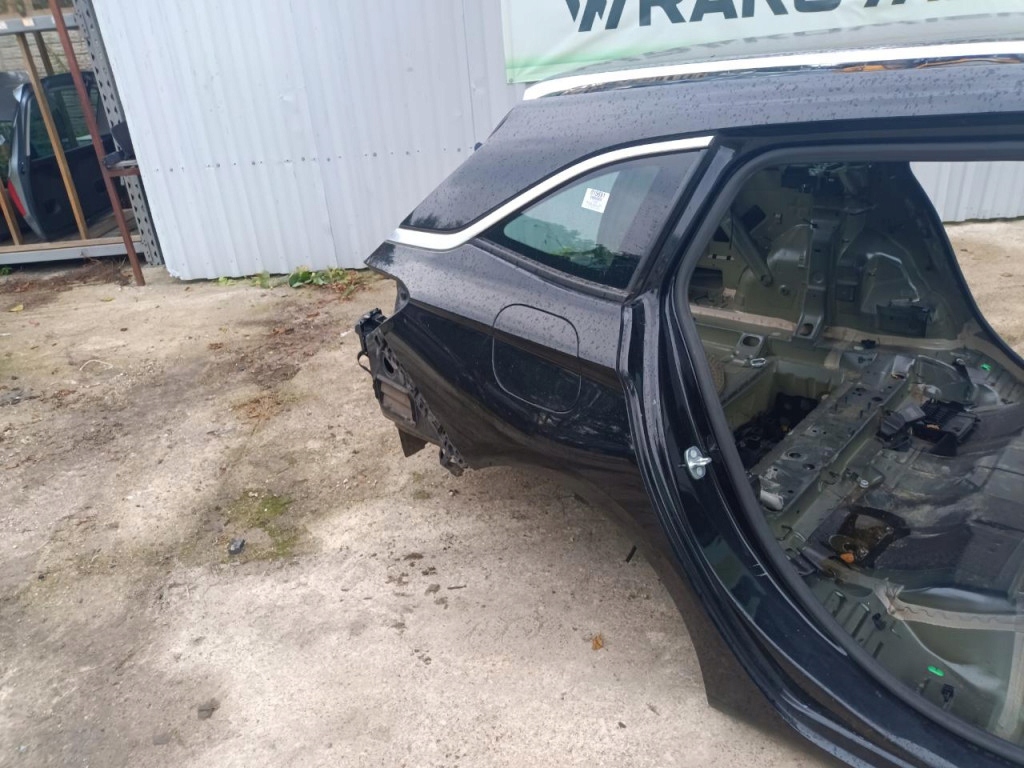 ASTRA V K KOMBI ĆWIARTKA BŁOTNIK TYŁ PRAWY Z22Y Numer katalogowy części 01